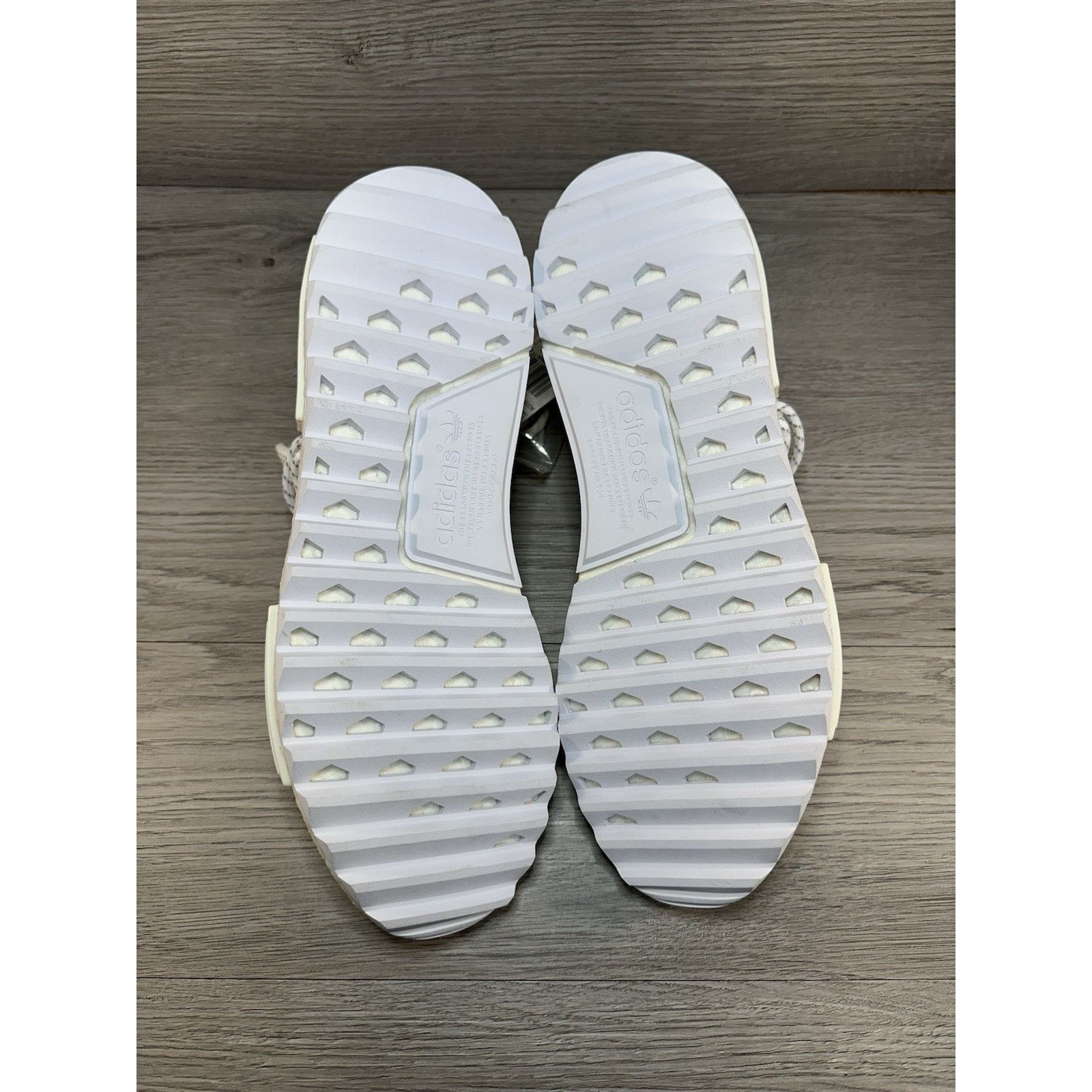 Adidas Pharrell x Adidas NMD Human Race Trail Blank Canvas Size 13 Size US 13 / EU 46 - 5 Thumbnail