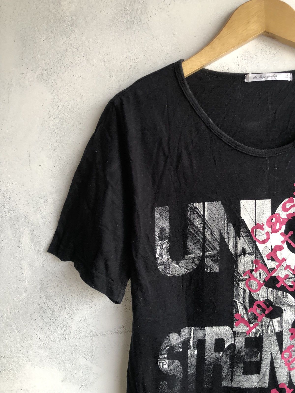 Japanese Poem Union Is Strength Rock Punk Style