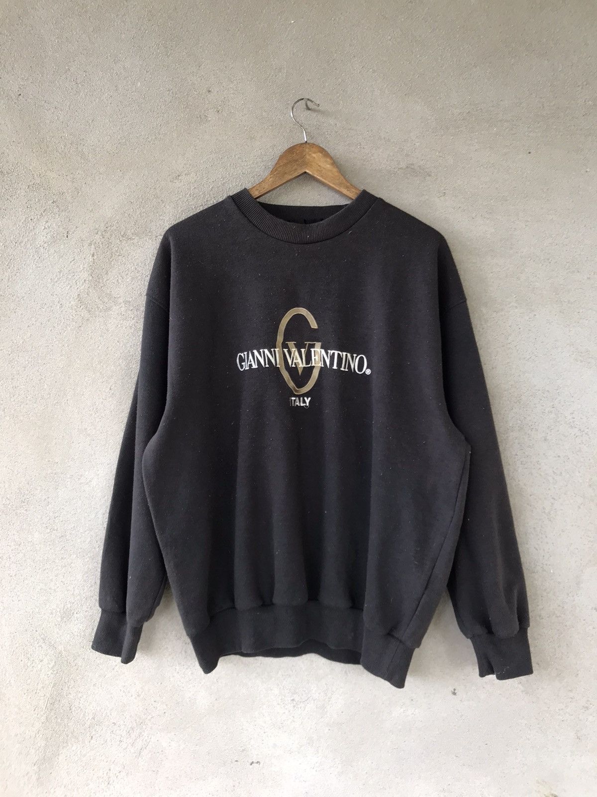 Giovanni Valentino × Valentino VINTAGE GIANNI VALENTINO SPELLOUT BIGLOGO SWEATSHIRT Size US L / EU 52-54 / 3 - 2 Thumbnail