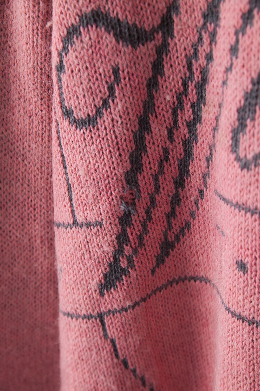 Raf Simons AW04 pink Wave Test sweater Size US M / EU 48-50 / 2 - 7 Thumbnail