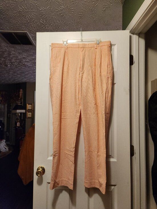 Jos. A. Bank Jos.a.bank men's 100%cotton seersucker casual pants 38/32 Size US 38 / EU 54 - 2 Thumbnail