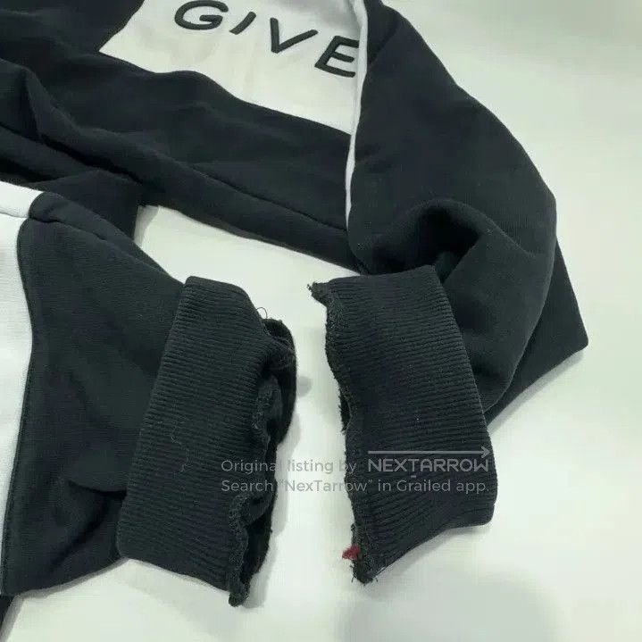 Givenchy Givenchy Logo Embroidered Men's Jogger Sweatpants. Size US 35 - 6 Thumbnail