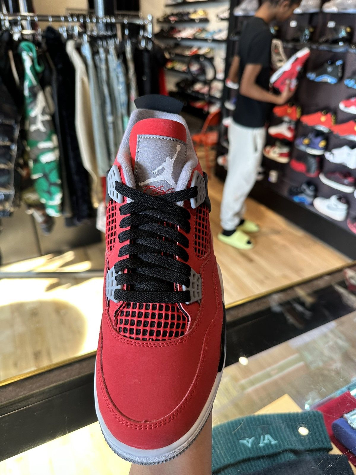 Jordan Brand Jordan 4 Retro Toro 2026 DS OG Size 8 Size US 8 / EU 41 - 2 Thumbnail