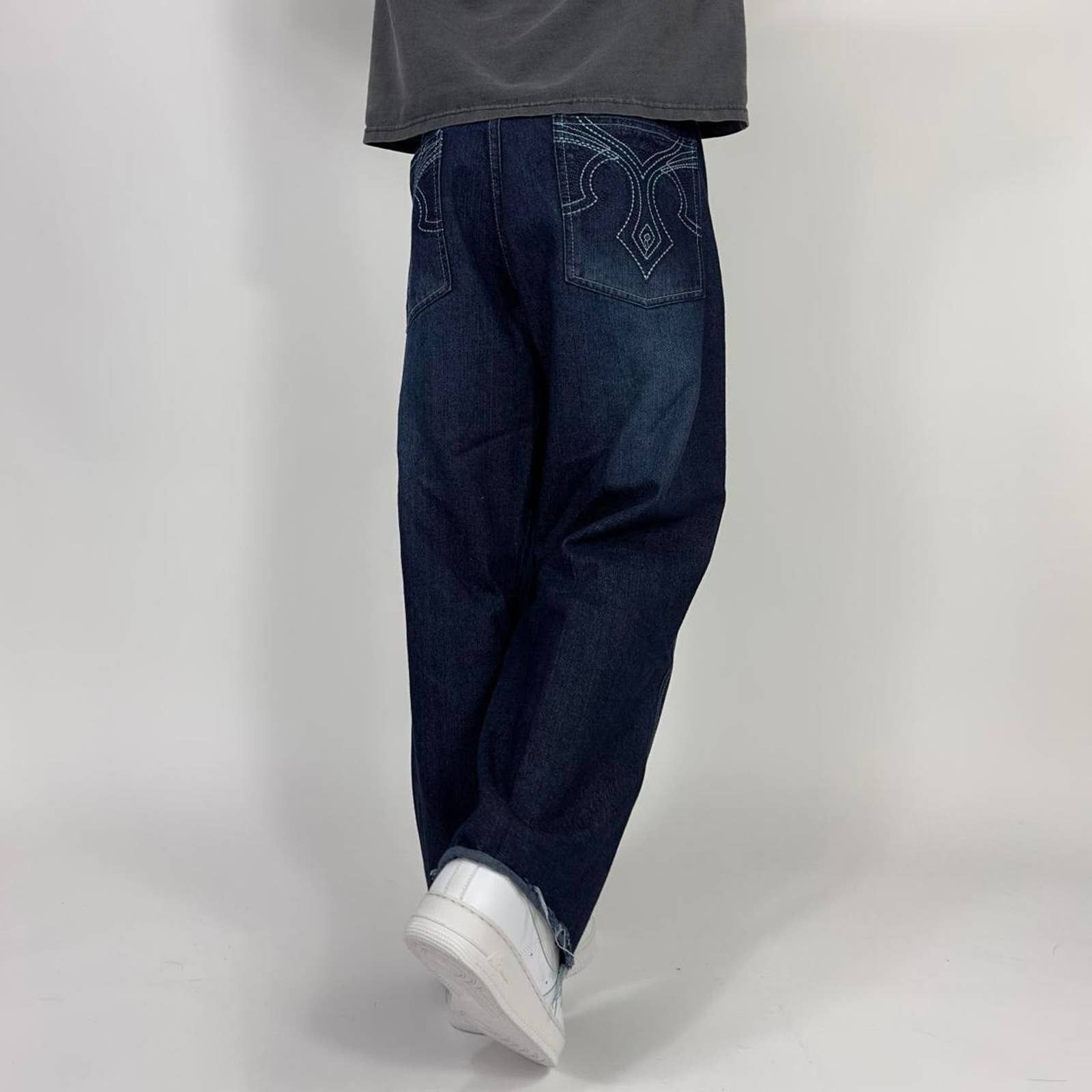 Image of Y2K Baggy Ut Sports (Jnco Style) Rave Streetwear Denim in Blue, Men's (Size 38)