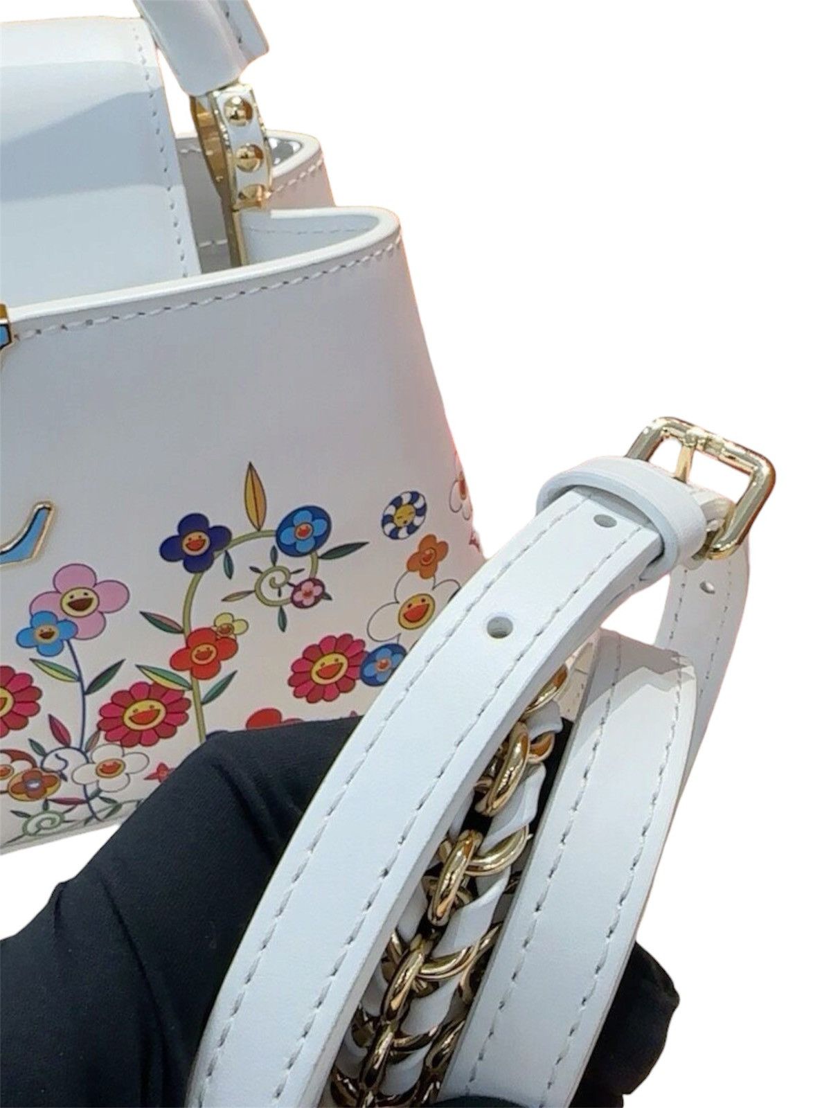 Louis Vuitton × Takashi Murakami Louis Vuitton x Takashi Murakami Capucines White Leather Bag Size ONE SIZE - 15 Thumbnail