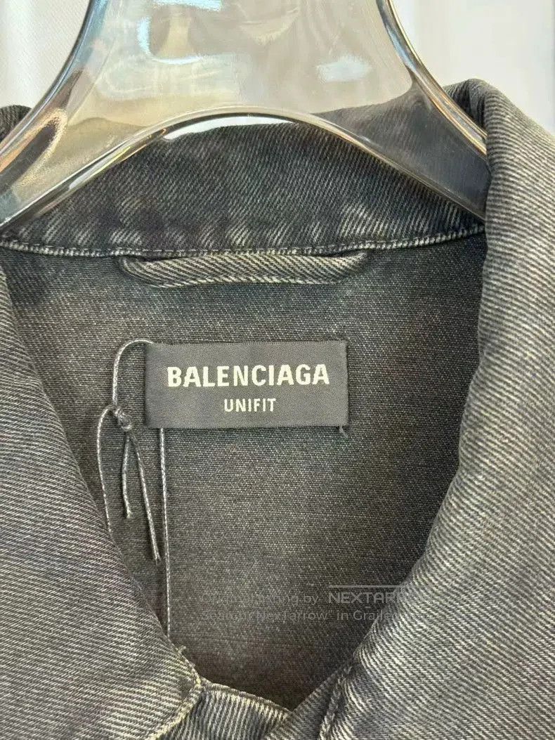 Balenciaga Balenciaga Luminous Double B Denim Jacket XS. Size US XS / EU 42 / 0 - 4 Thumbnail