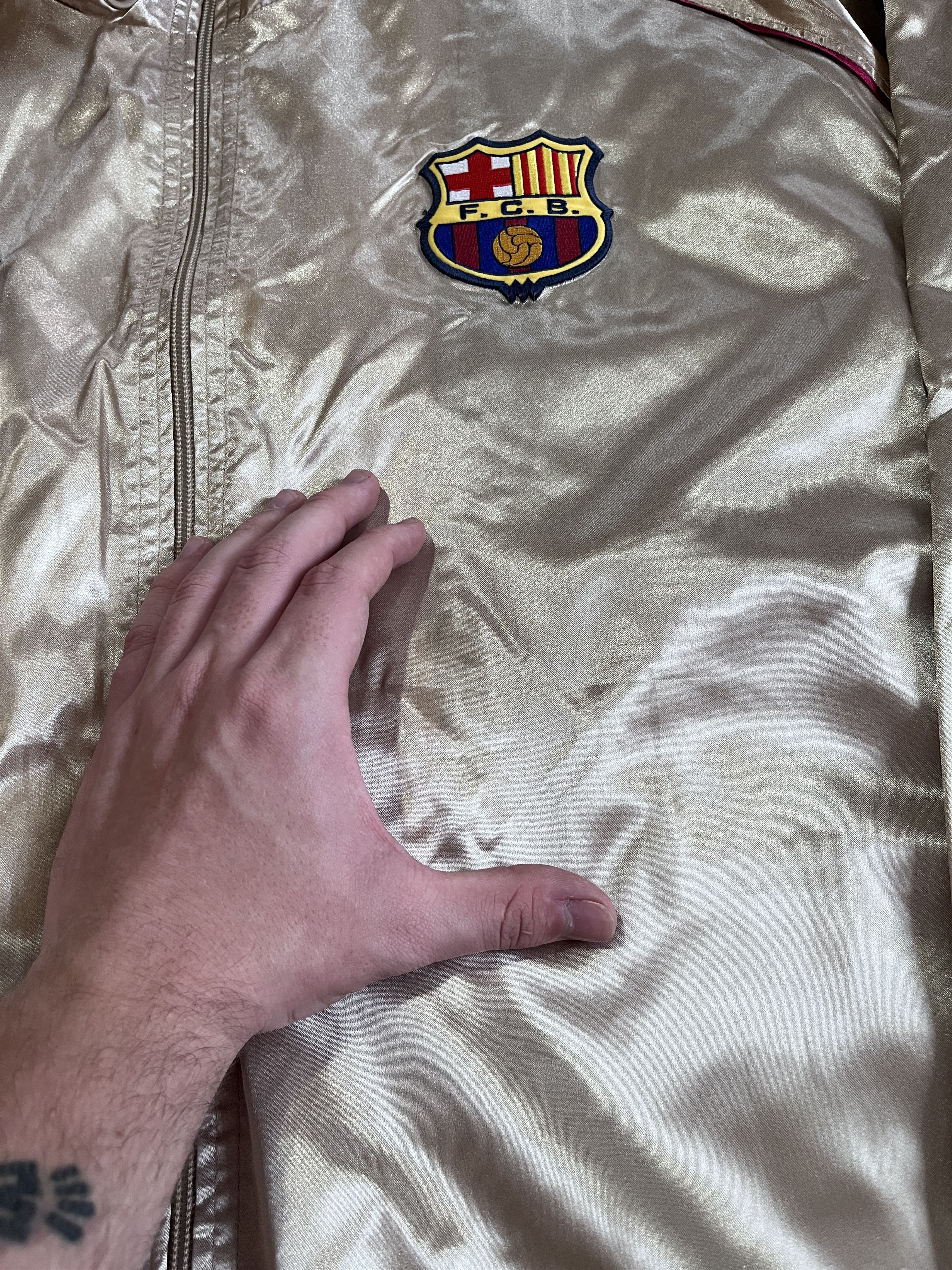 Nike NIKE FC BARCELONA VINTAGE FOOTBALL SOCCER GOLD TRACK JACKET Size US XL / EU 56 / 4 - 6 Thumbnail