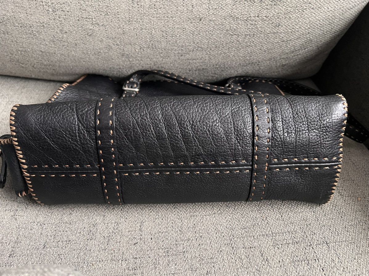 Fendi Fendi Selleria Black Leather Shoulder Bag Size ONE SIZE - 16 Thumbnail