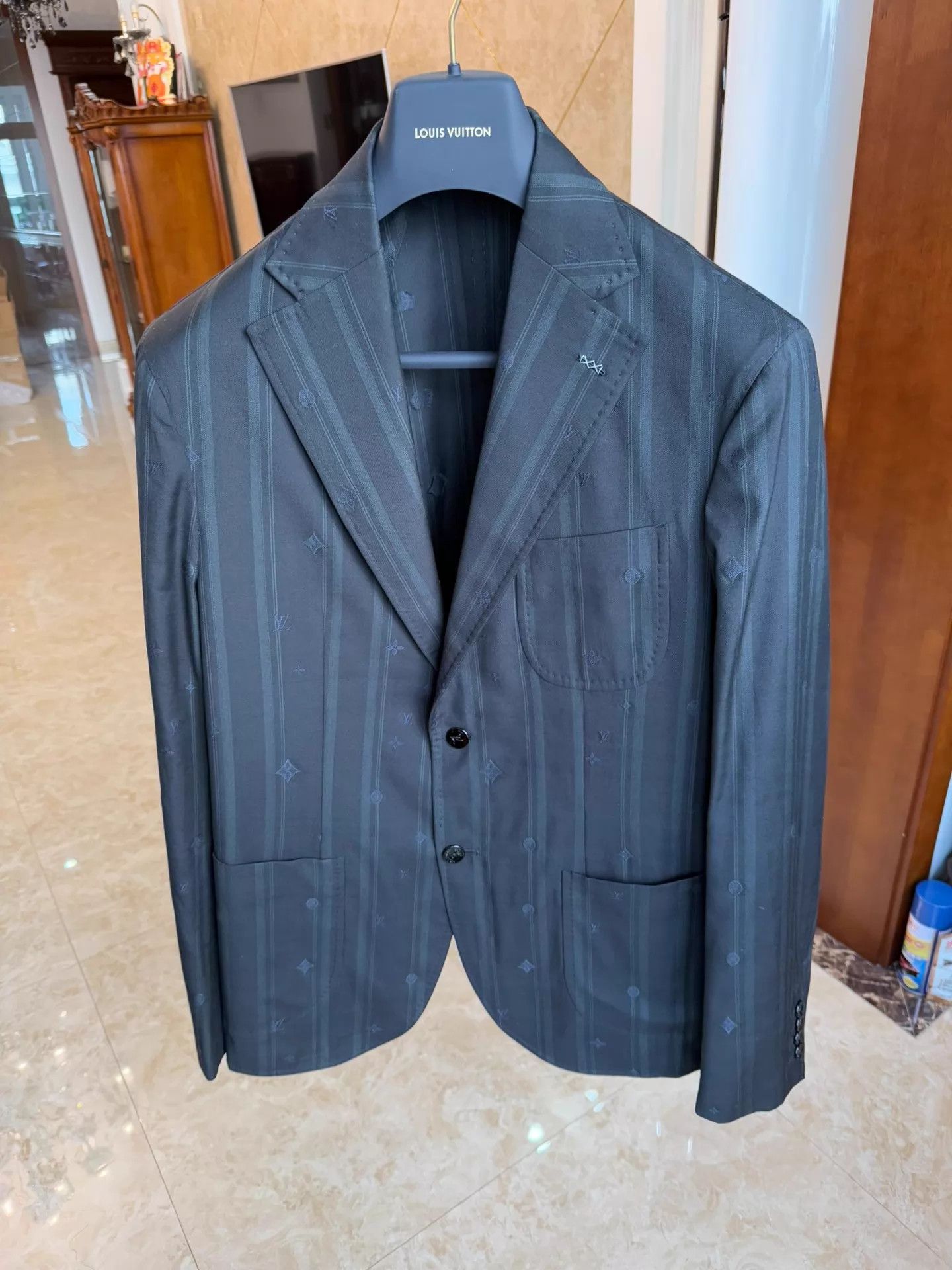 Louis Vuitton Louis Vuitton Embroidered Logo Wool Jacket 52/48 Worn Twice Size 52R - 1 Thumbnail