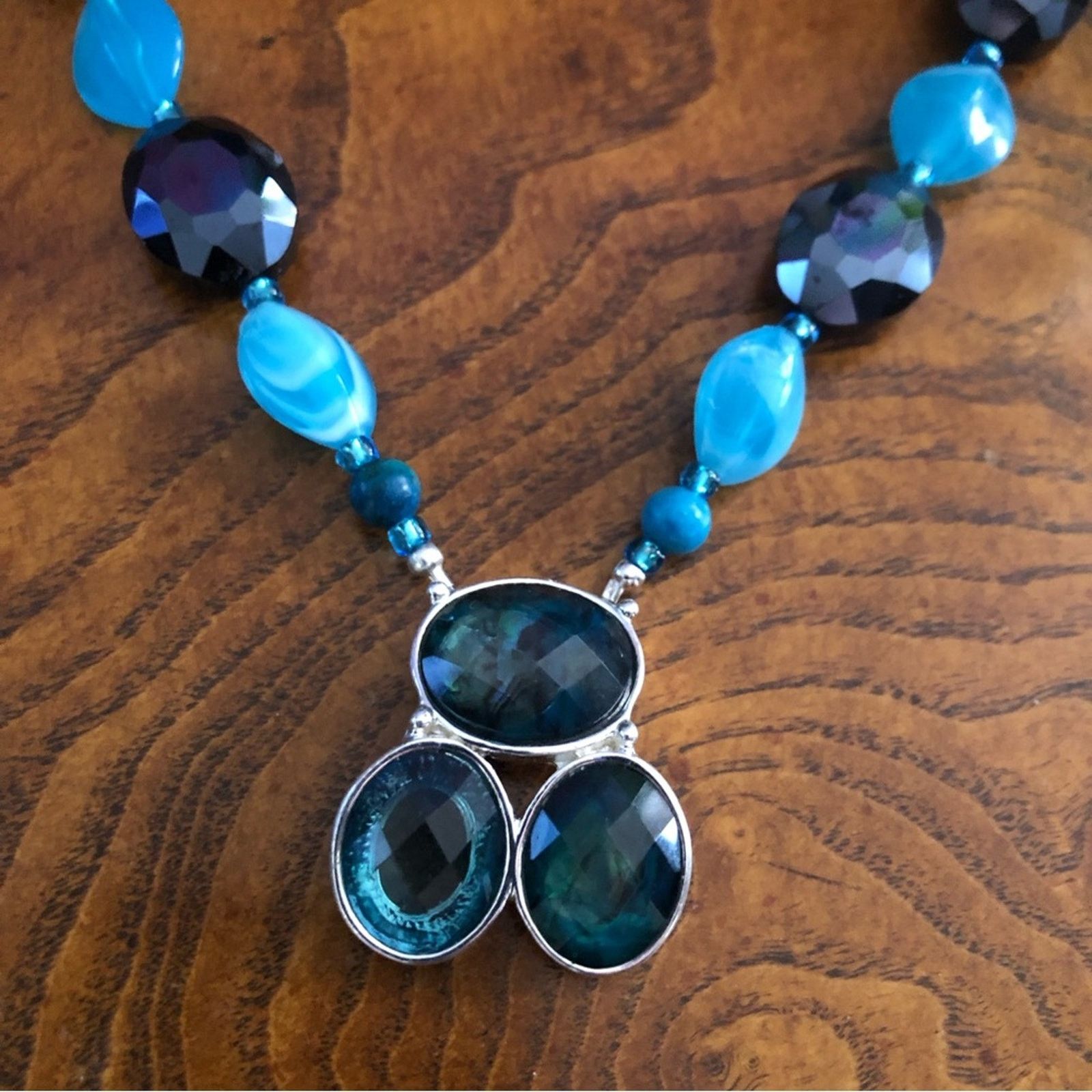 Handmade Handcrafted chunky jet crystal agate howlite stone necklac Size ONE SIZE - 9 Thumbnail