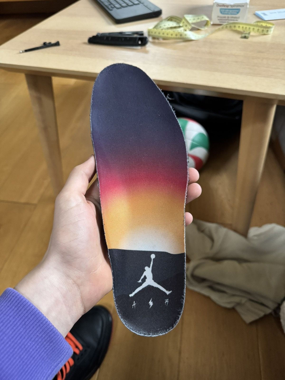 J Balvin × Jordan Brand Jordan 3 J Balvin rio Size US 10.5 / EU 43-44 - 13 Thumbnail