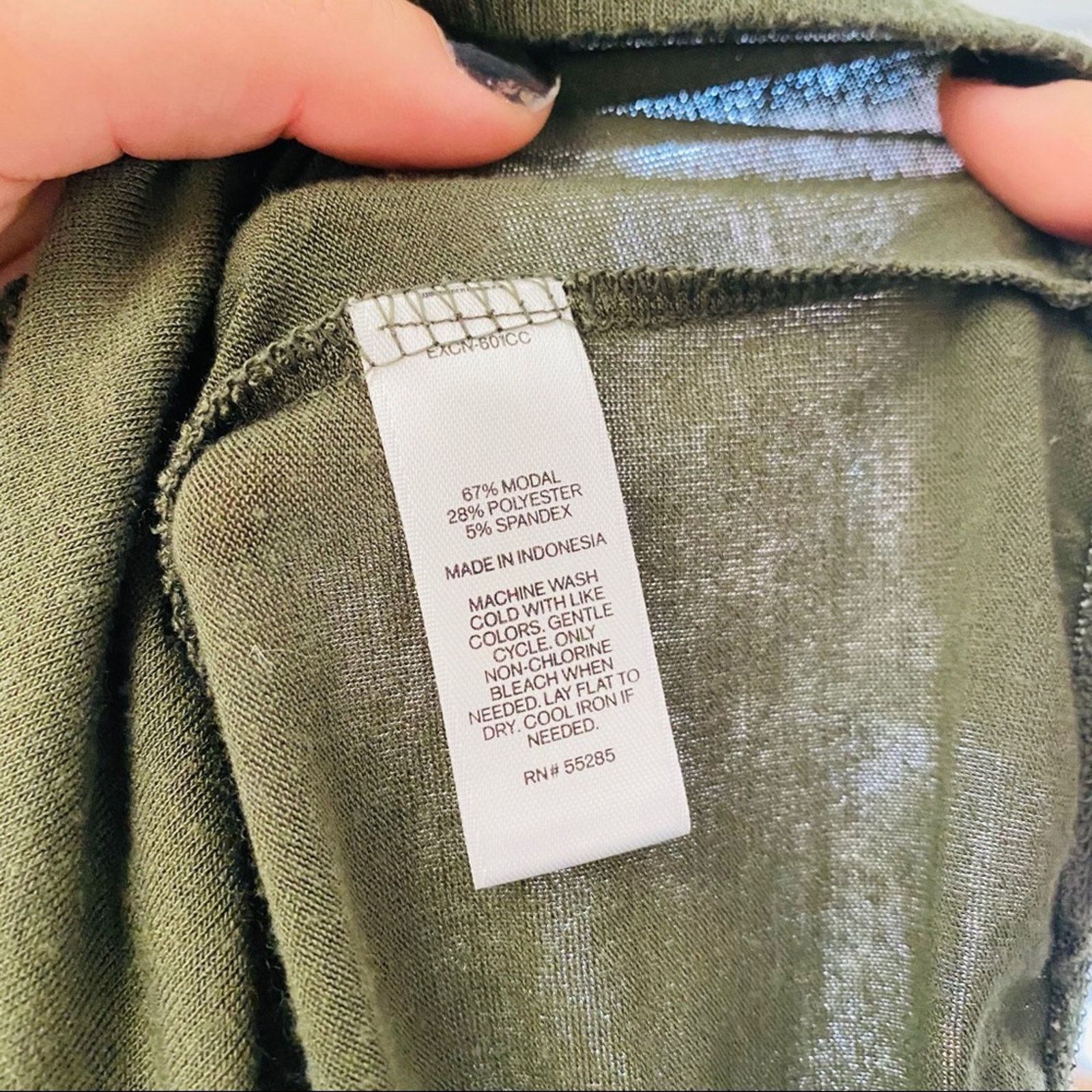 Express EXPRESS Olive Green Elastic Hem Ruffle Blouse Shirt Top Size M / US 6-8 / IT 42-44 - 6 Thumbnail