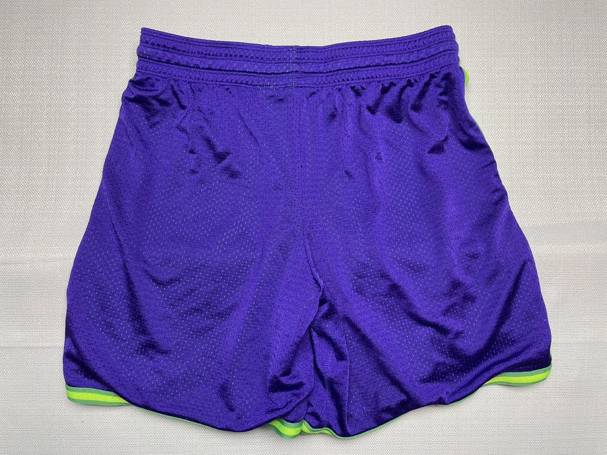 Nike Nike Women's Athletic Shorts Small Purple Green 404908-502 Size 26" / US 2 / IT 38 - 4 Thumbnail
