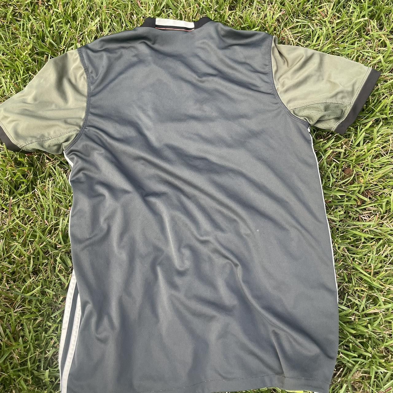 Adidas Reversable Germany 2014/15 home football shirt Size US M / EU 48-50 / 2 - 2 Thumbnail