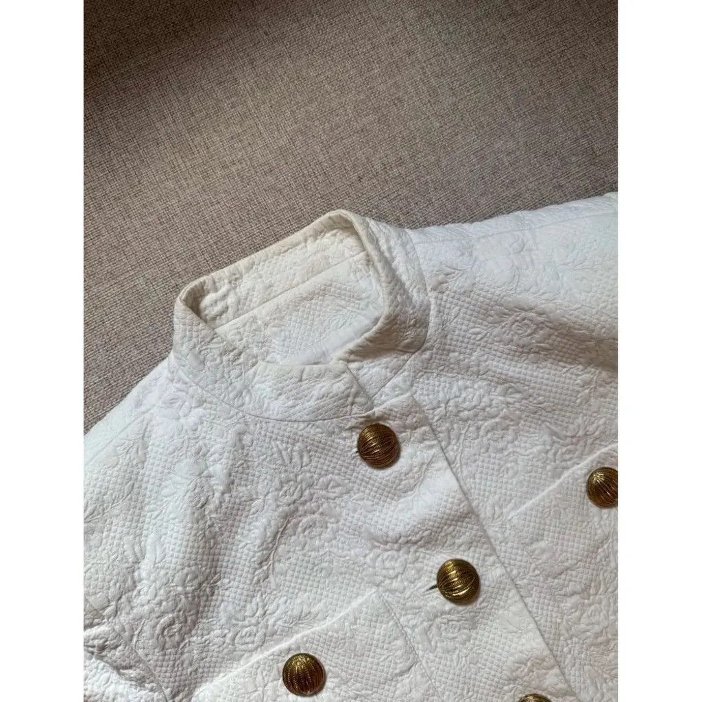 Yves Saint Laurent Yves Saint Laurent White Vintage Blazer Gold Buttons FR36 Size XS / US 0-2 / IT 36-38 - 7 Thumbnail