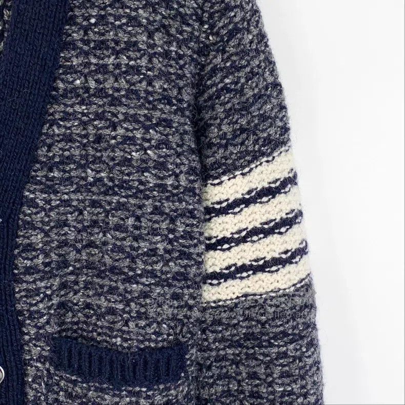 Thom Browne Thom Browne Classic Wool Knit Cardigan Navy Blue Size US XS / EU 42 / 0 - 4 Thumbnail