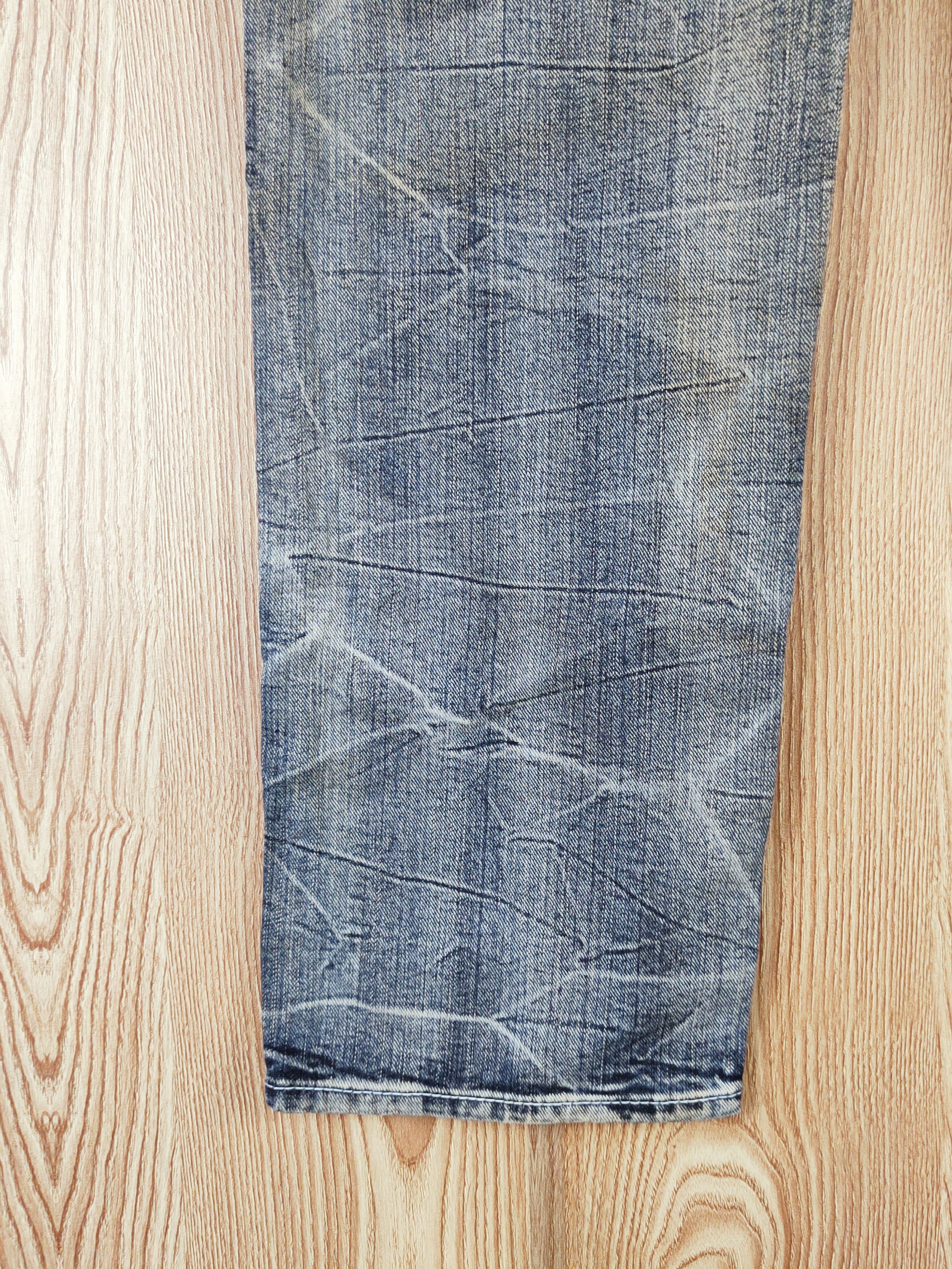 Japanese Brand × Vintage Japan patchwork Dark Blue Distressed Ripped Jeans #W020 Size 29" - 12 Thumbnail