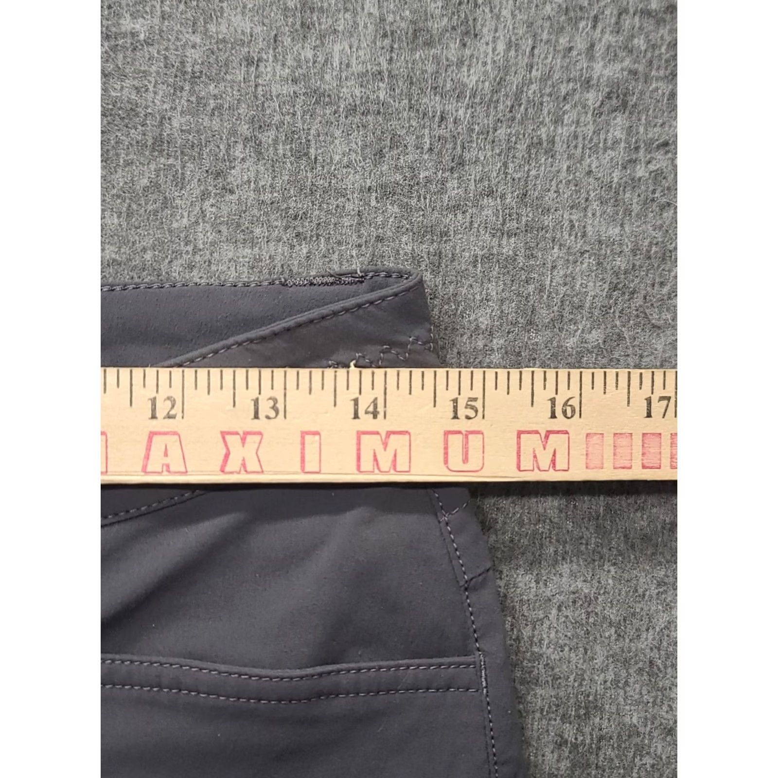 Eddie Bauer Eddie Bauer Capri Pants Womens 2x21 Travex Guide Pro Active Fit Hiking Cargo Capri Pants Travel Workwear Casual Gray 2 N/A Size 28" / US 6 / IT 42 - 3 Thumbnail