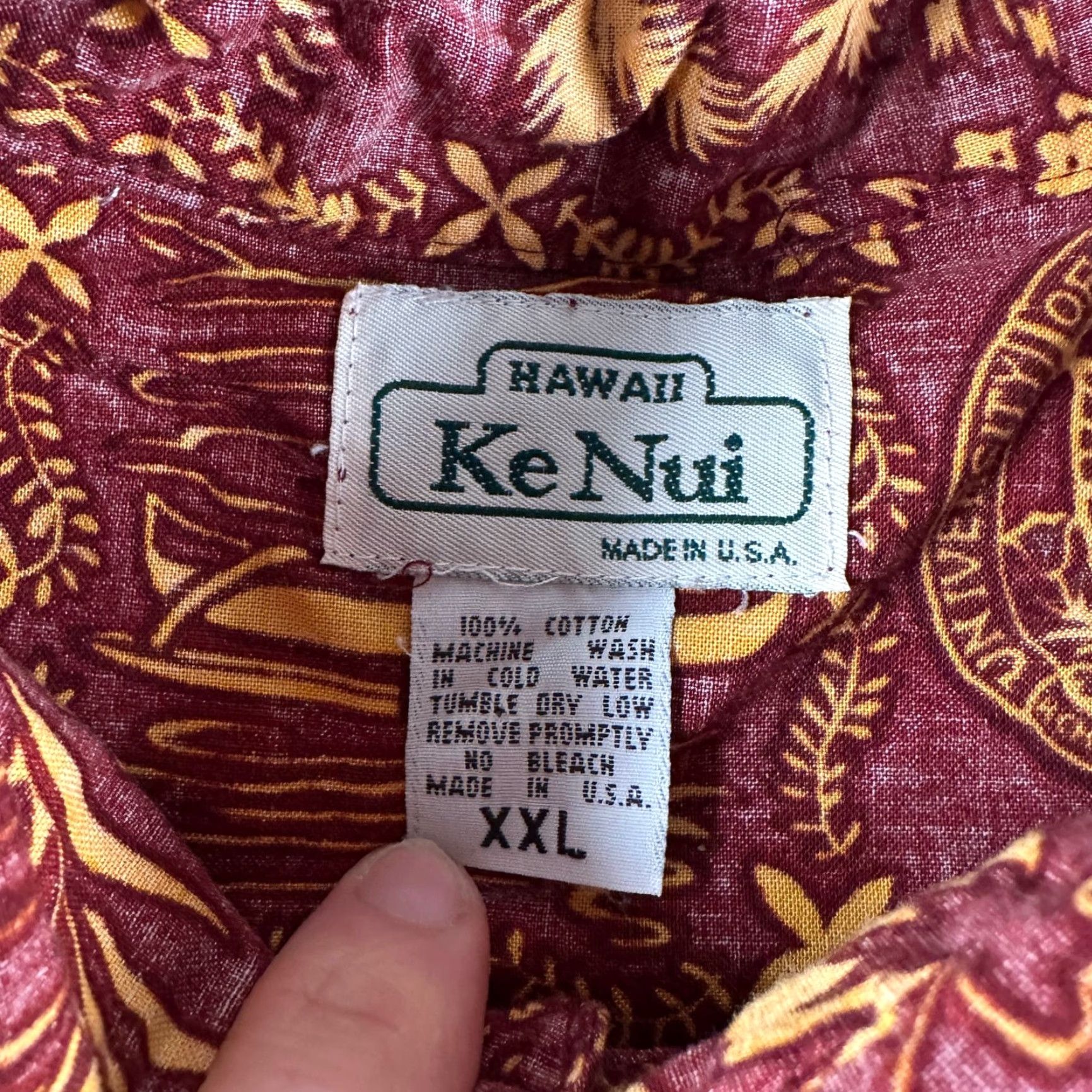 ALOHAS Ke Nui Hawaiian Shirt Mens XXL Burgundy Gold USC Trojans Aloha Button Front Size US XXL / EU 58 / 5 - 3 Thumbnail