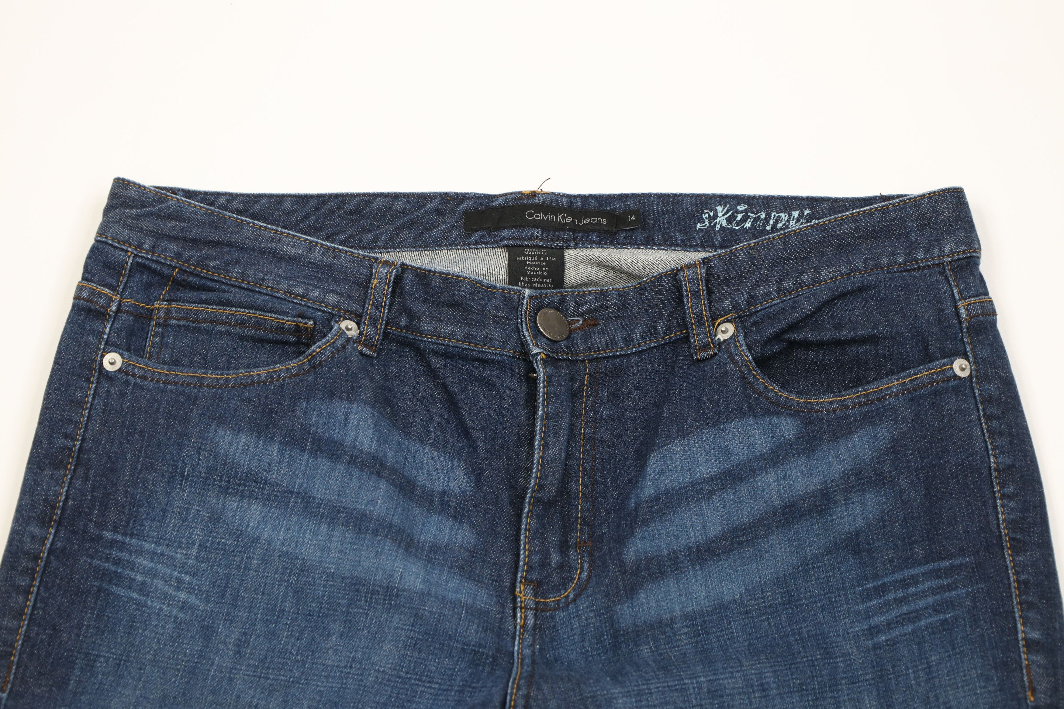 Calvin Klein Vintage Y2K Calvin Klein Babydoll Skinny Straight Leg Jeans Size 36" / US 14 / IT 50 - 2 Thumbnail