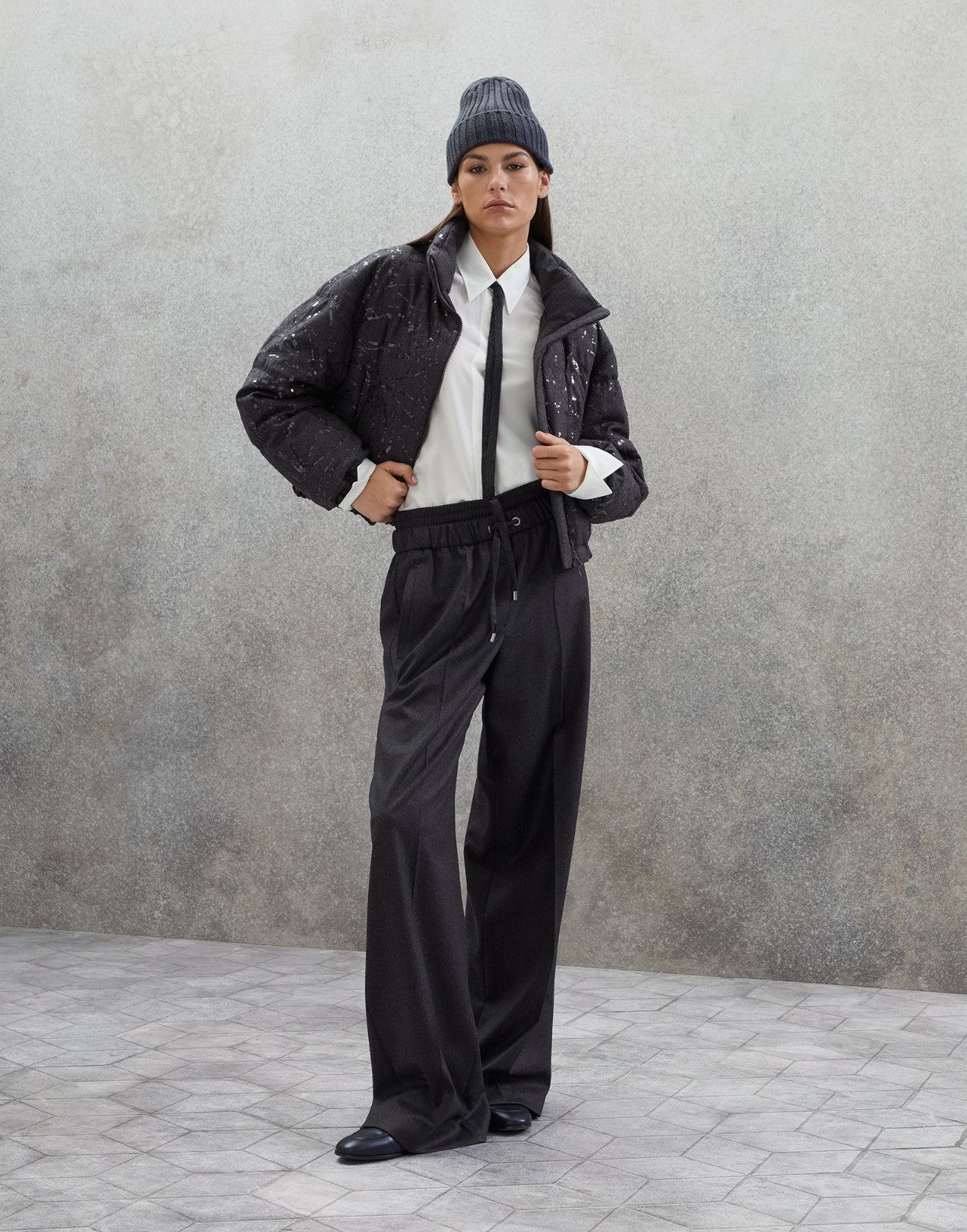 Brunello Cucinelli o1la1rc1a0325 Padded Jacket With Sequins in Black Size S / US 4 / IT 40 - 4 Thumbnail