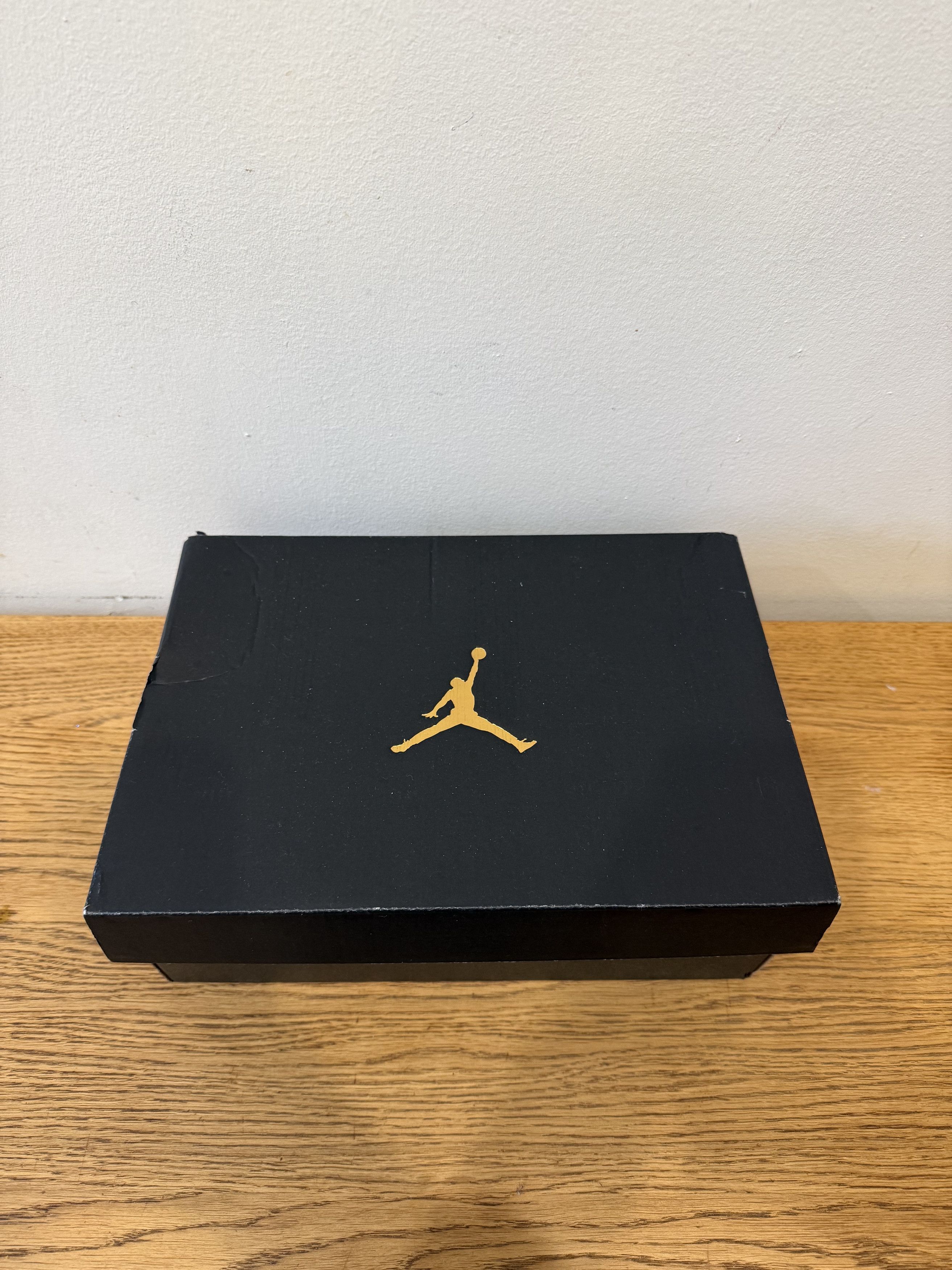 Jordan Brand Air Jordan 1 Mid Size US 9 / IT 39 - 7 Thumbnail