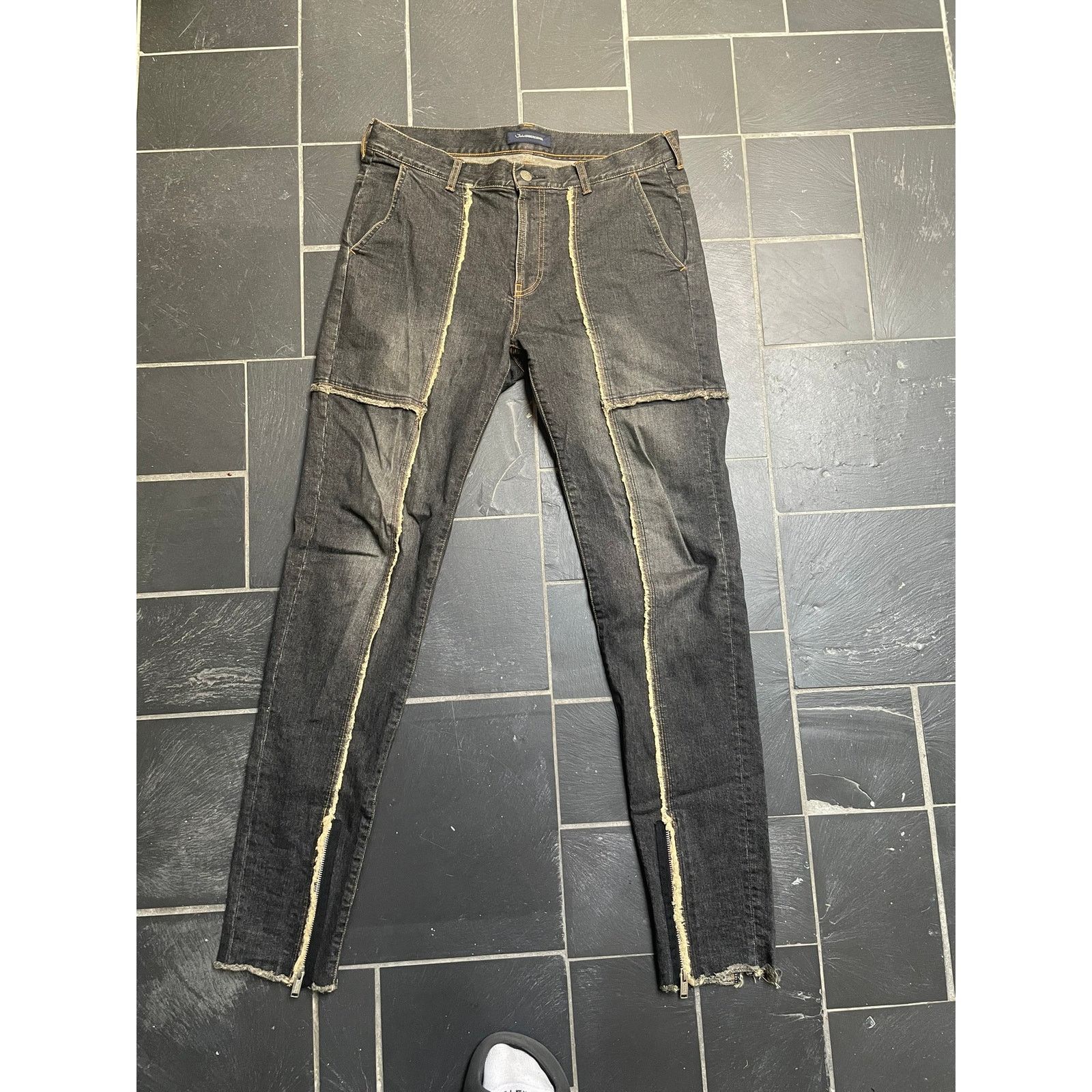 John Undercover John Undercover Skinny Denim Washed Zipper Flared Jeans Size US 32 / EU 48 - 1 Thumbnail