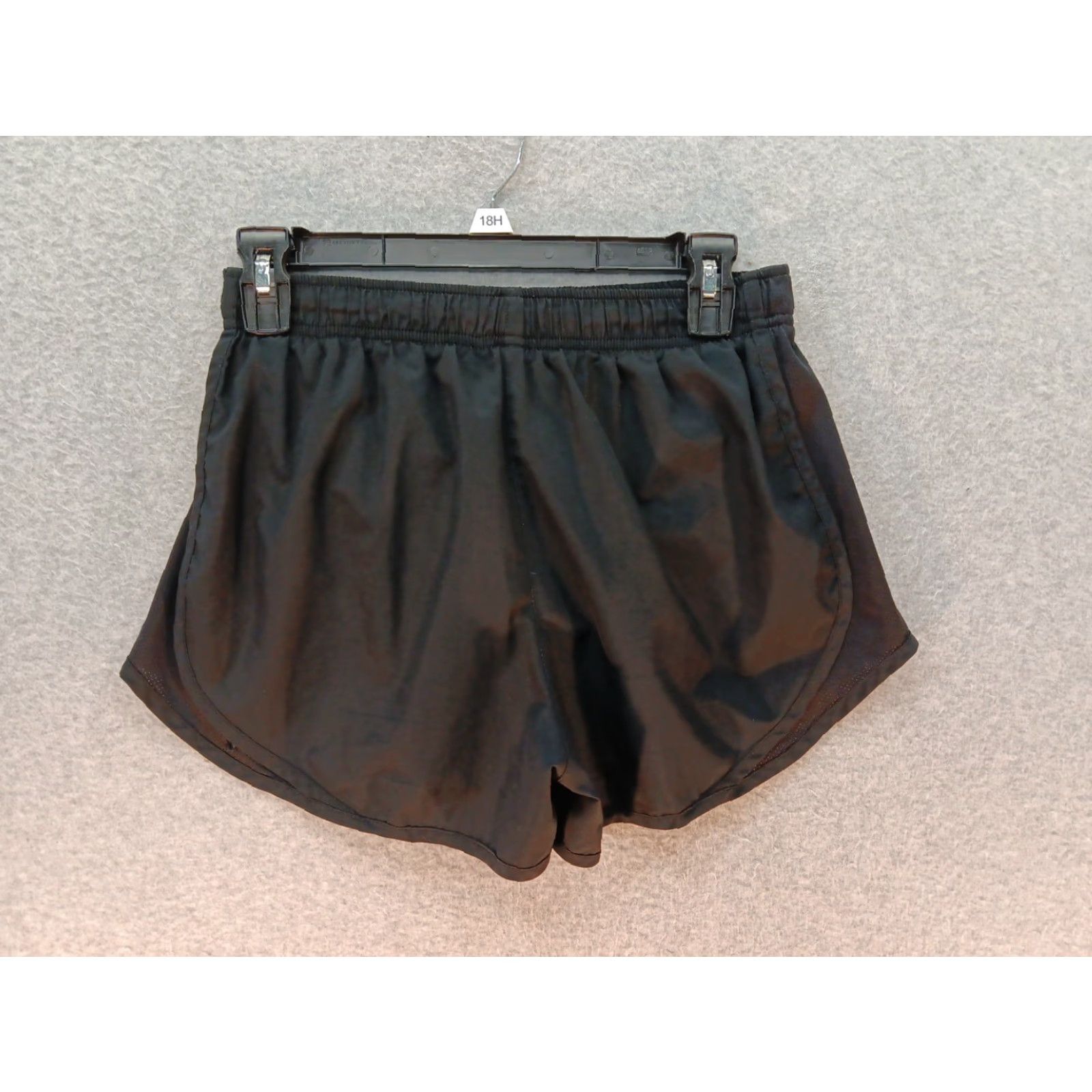 Nike Nike Athletic Dri-Fit Tempo Running Shorts Women’s S Black Size 28" / US 6 / IT 42 - 3 Thumbnail