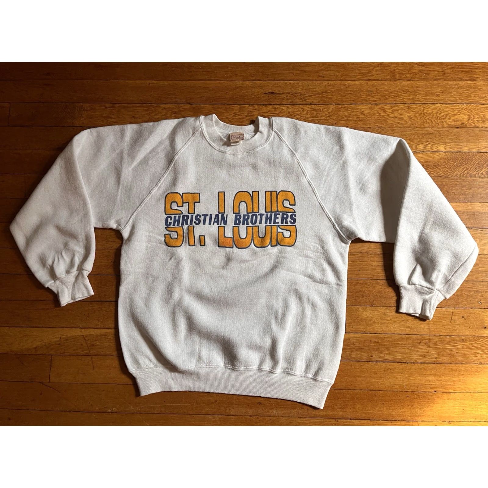 Vintage VINTAGE The College House St. Louis Christian Brothers High School Sweatshirt Men’s Medium White 90s Size US M / EU 48-50 / 2 - 2 Thumbnail