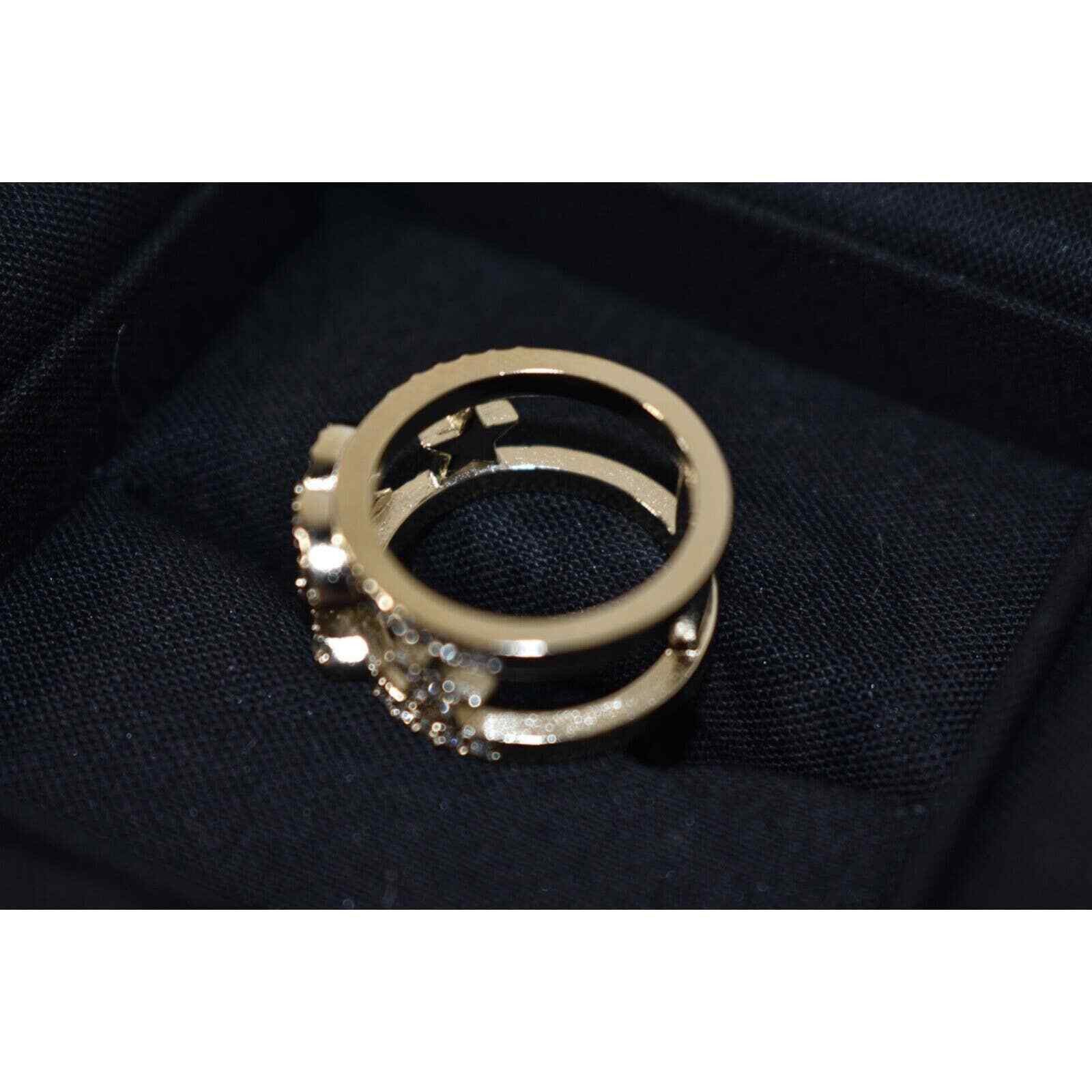 Chanel Chanel 22S Gold Crystal Star Interlocking Fashion Ring 52 6 Size ONE SIZE - 10 Thumbnail