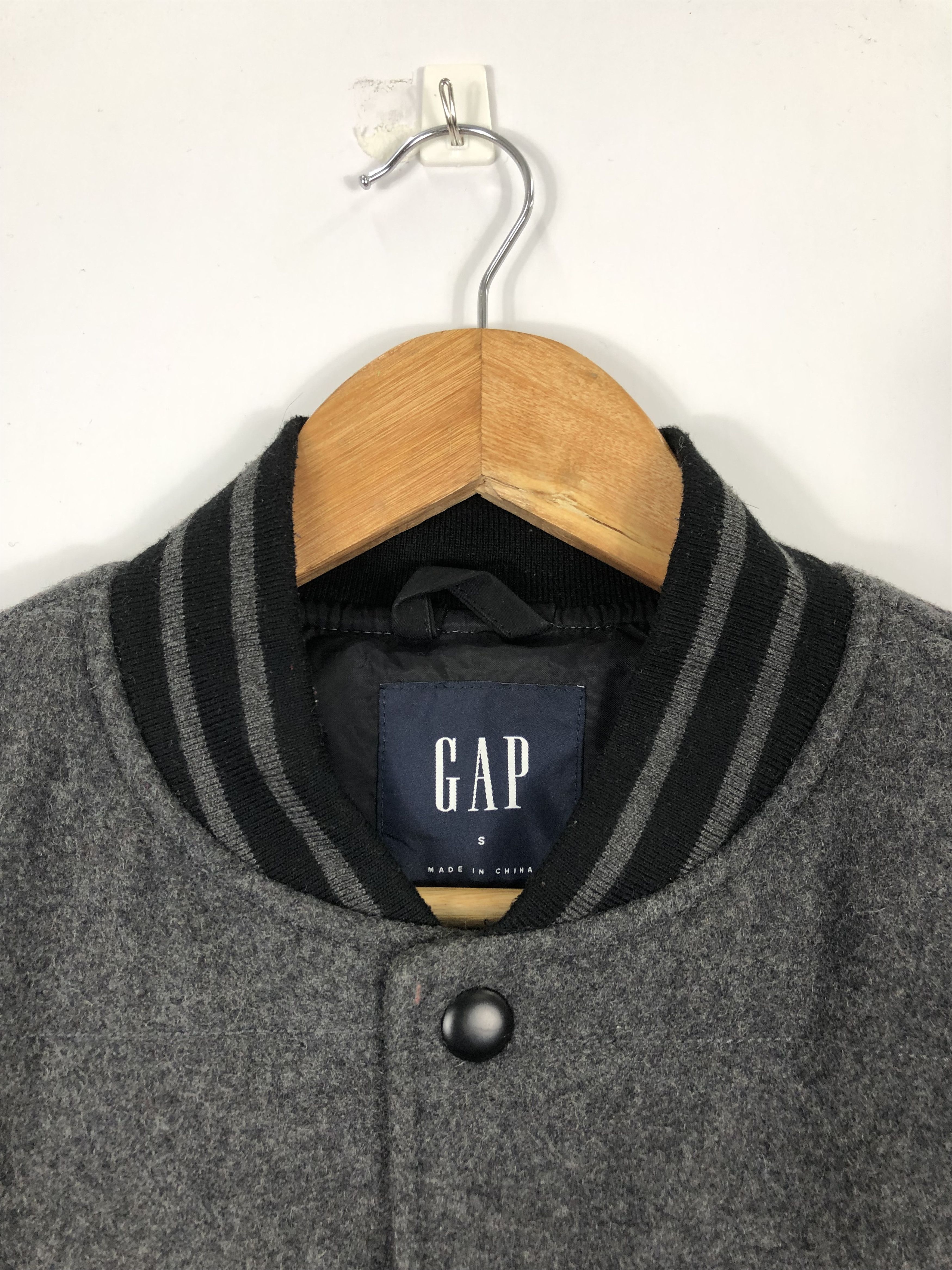 Gap GAP Varsity Jacket Kanye West Style V0184 Size US S / EU 44-46 / 1 - 6 Thumbnail