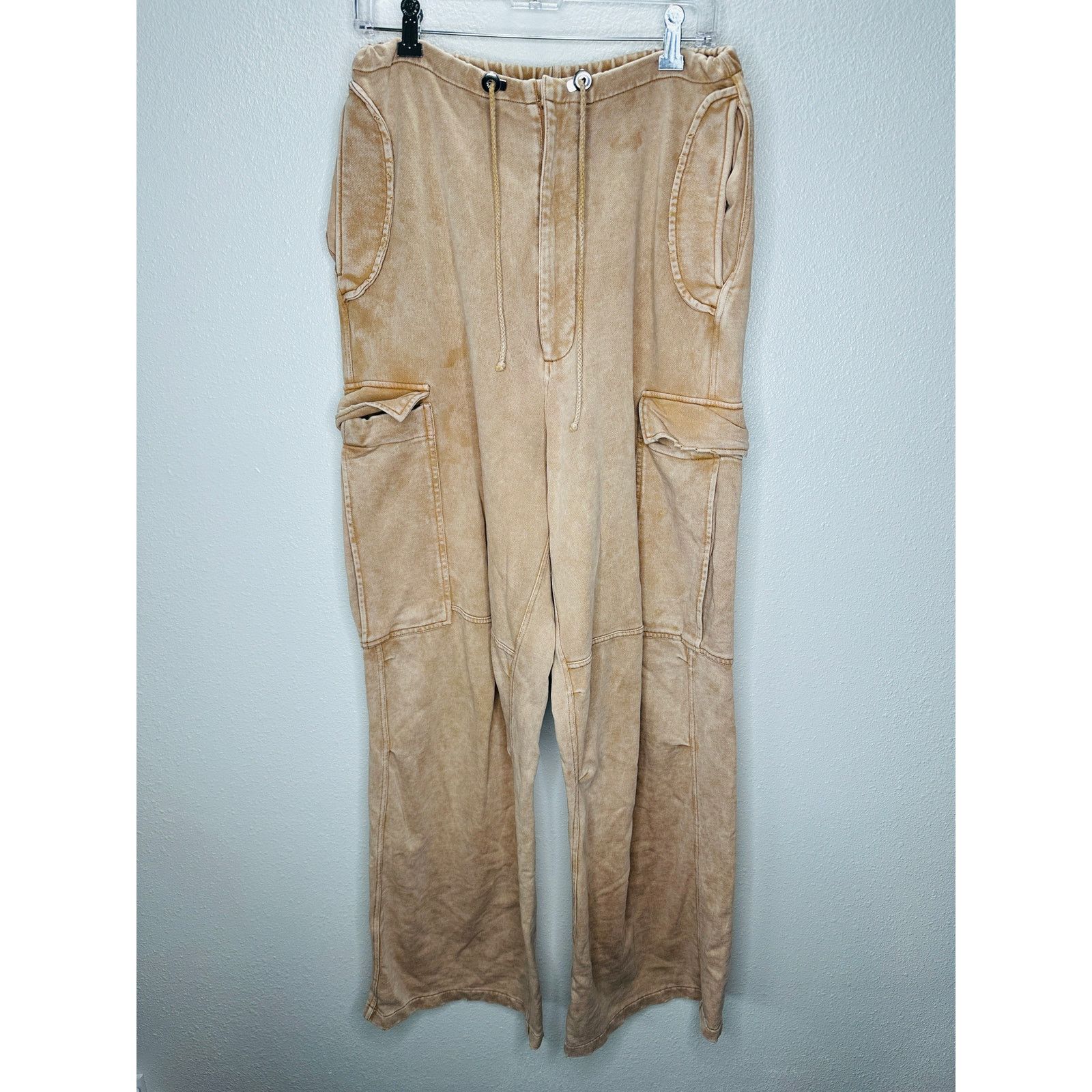 Acne Studios Acne Studios Mens Tan Wide Leg Cargo Sweat Pants M Size US 36 / EU 52 - 2 Thumbnail