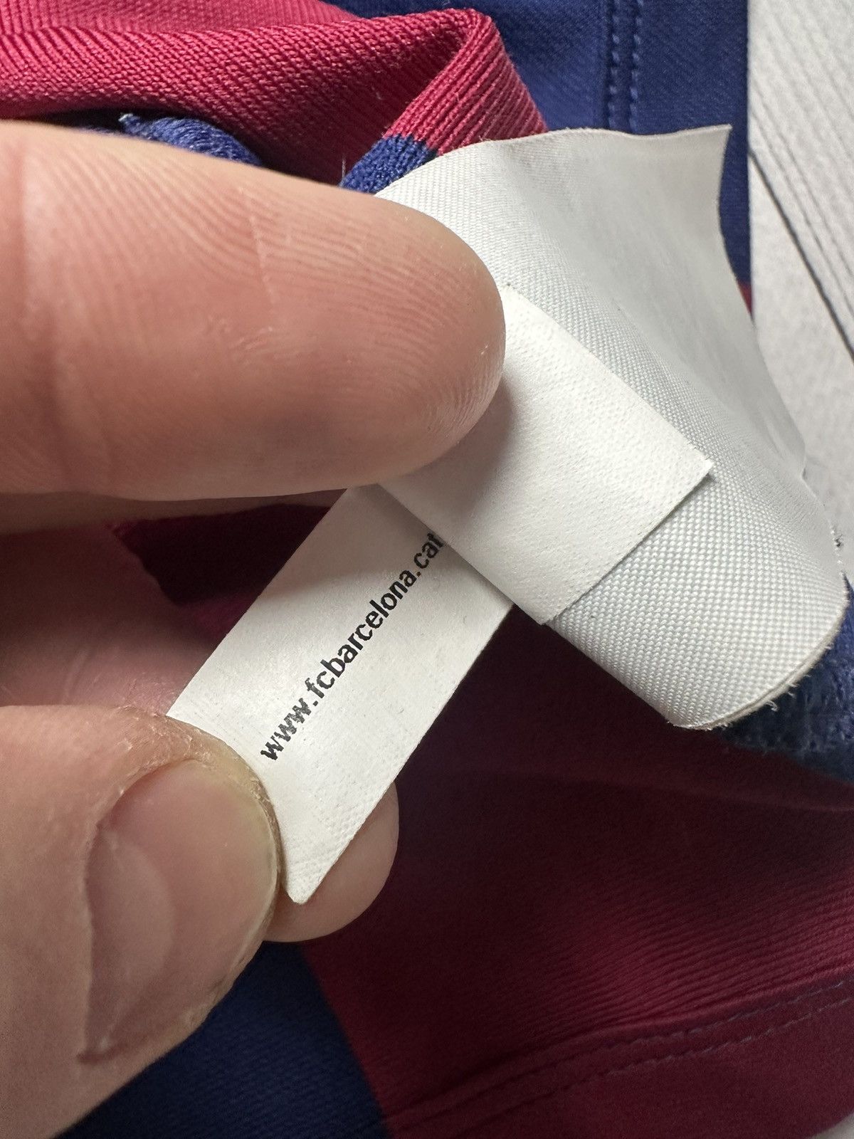 Nike × Vintage Vintage Barcelona Nike Soccer jersey size S 9 Suarez rare Size US S / EU 44-46 / 1 - 9 Thumbnail