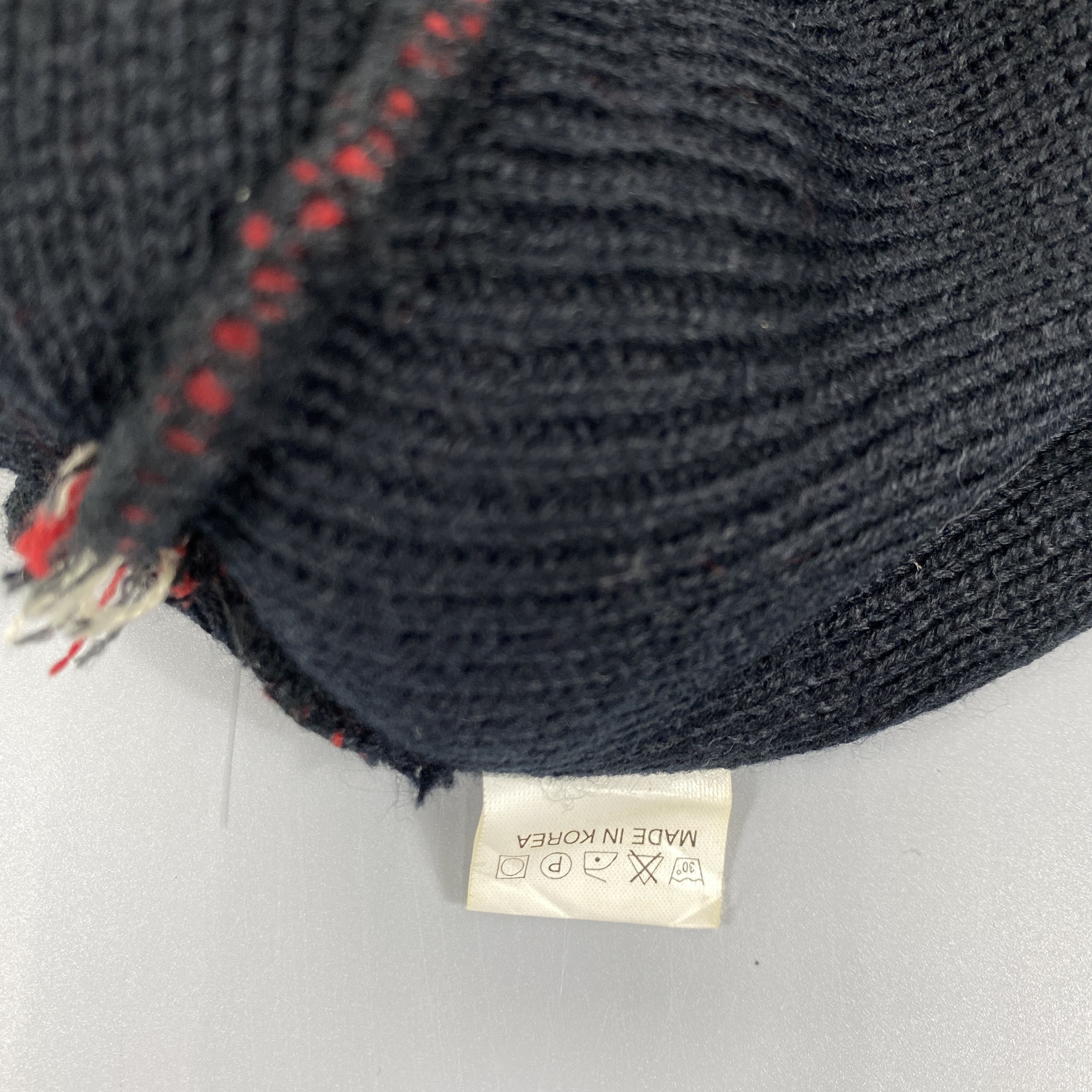 Japanese Brand Winter Beanie With Pompom -BN688 Size ONE SIZE - 6 Thumbnail