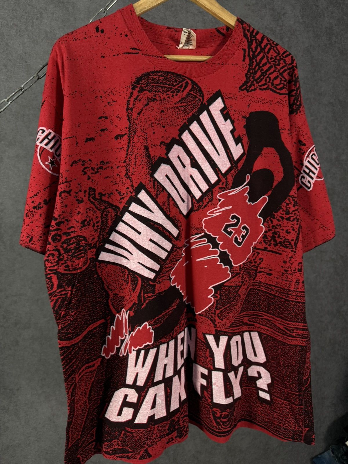 NBA Chicago Bulls NBA vintage overprinted tee Size US XL / EU 56 / 4 - 4 Thumbnail