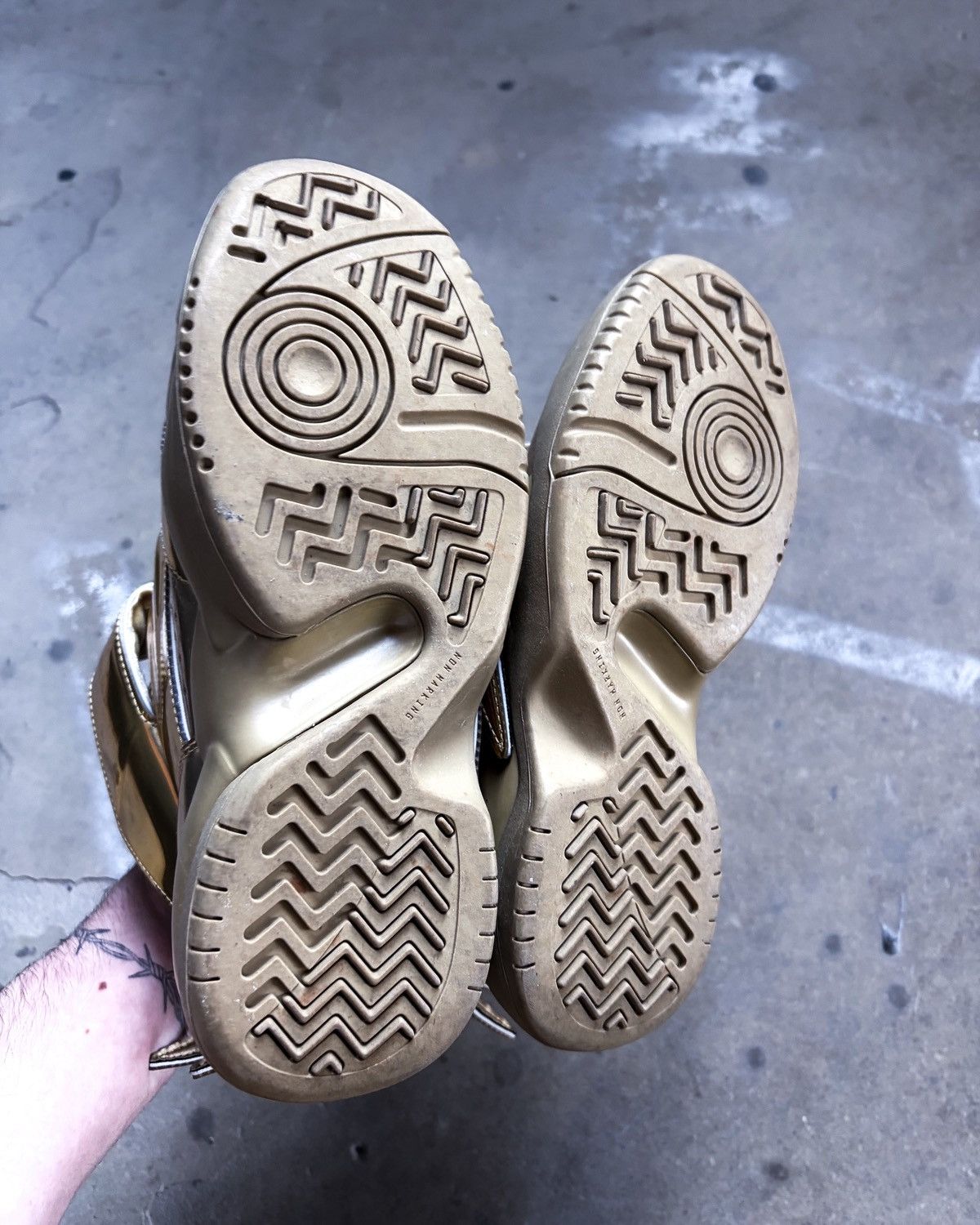 Jeremy Scott GOLD JS WINGS 3.0 Size US 5 / EU 37 - 6 Thumbnail