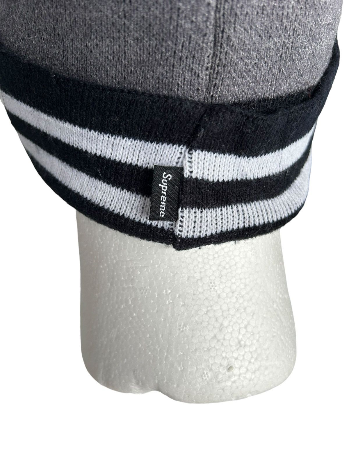Supreme Supreme Nyc Big Logo RarE beanie Hats Size ONE SIZE - 8 Thumbnail