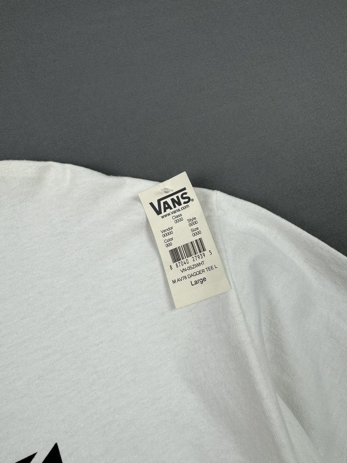 Vans NWT Vans of the Wall x AV78 Dagger LS T-Shirt Size US L / EU 52-54 / 3 - 7 Thumbnail