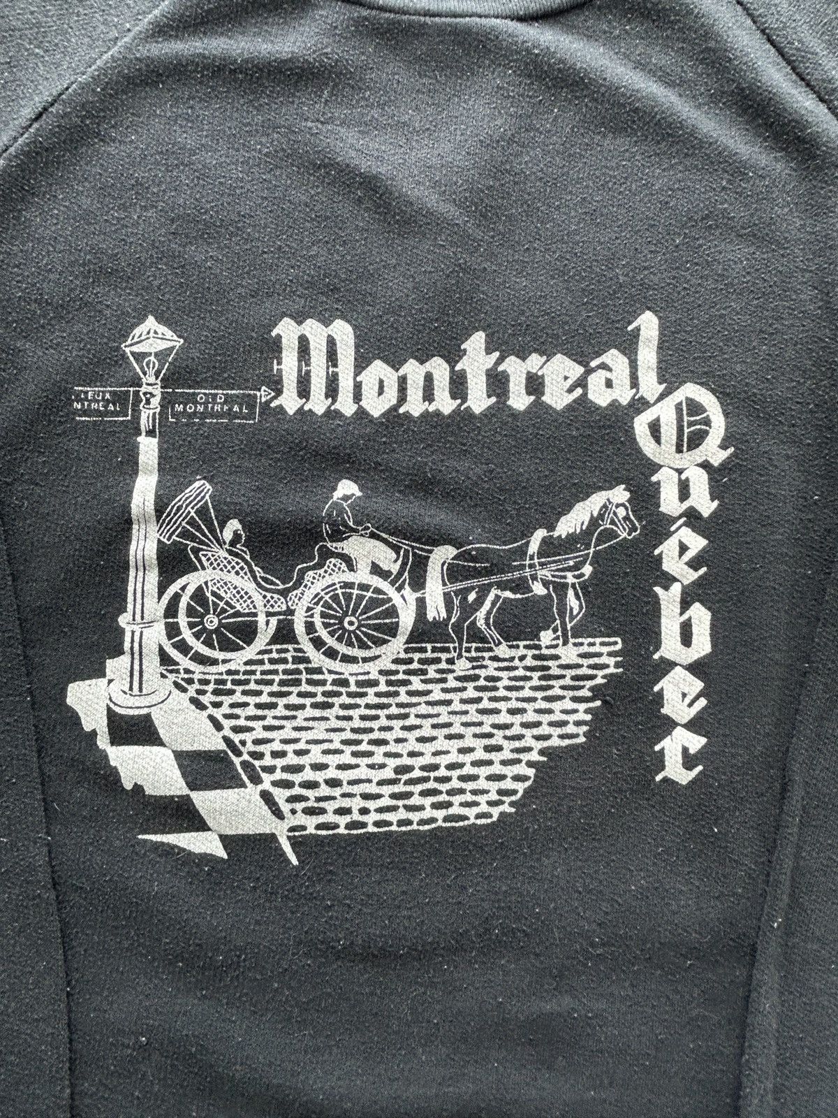 Vintage Vintage 90s Montreal Quebec Raglan Sweatshirt Size US M / EU 48-50 / 2 - 2 Thumbnail