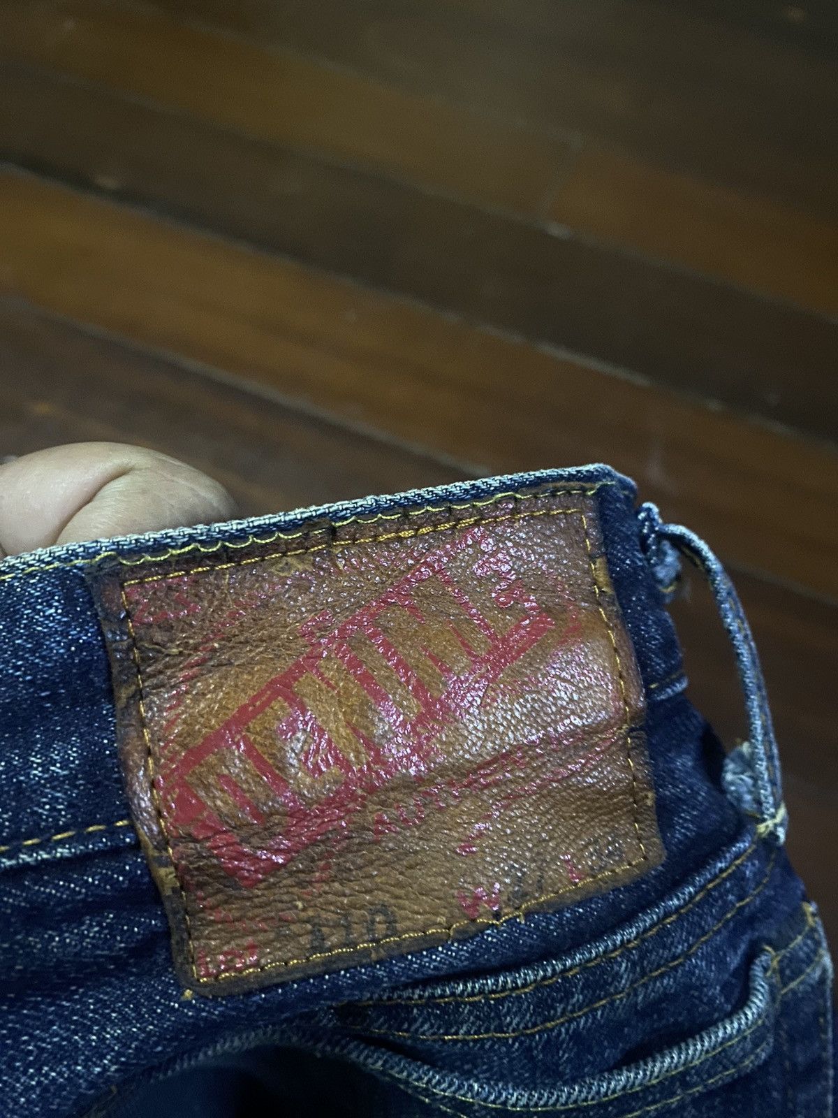 Denime Denime XX Leather Patch Selvedge Jeans mud wash clawmark Size 28" / US 6 / IT 42 - 16 Thumbnail