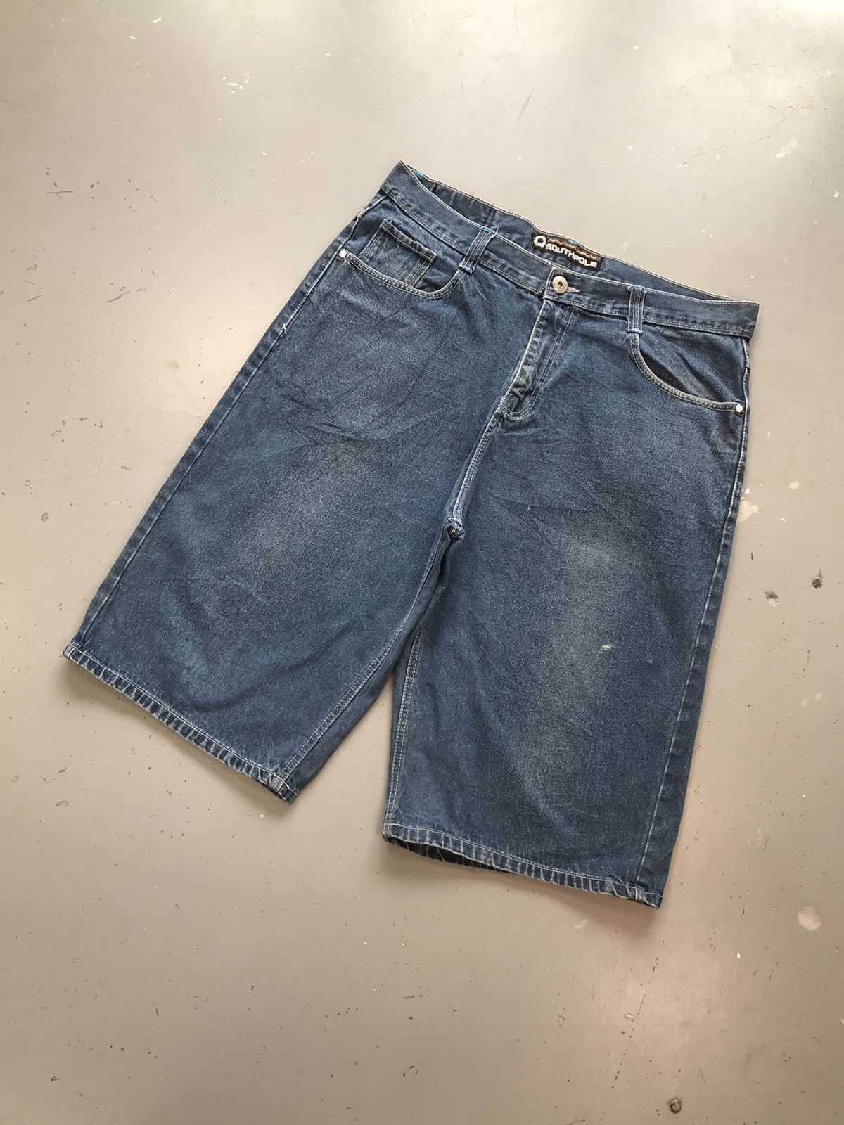 Southpole × Vintage Vintage SouthPole logo embroidered denim jort Size US 40 / EU 56 - 3 Thumbnail