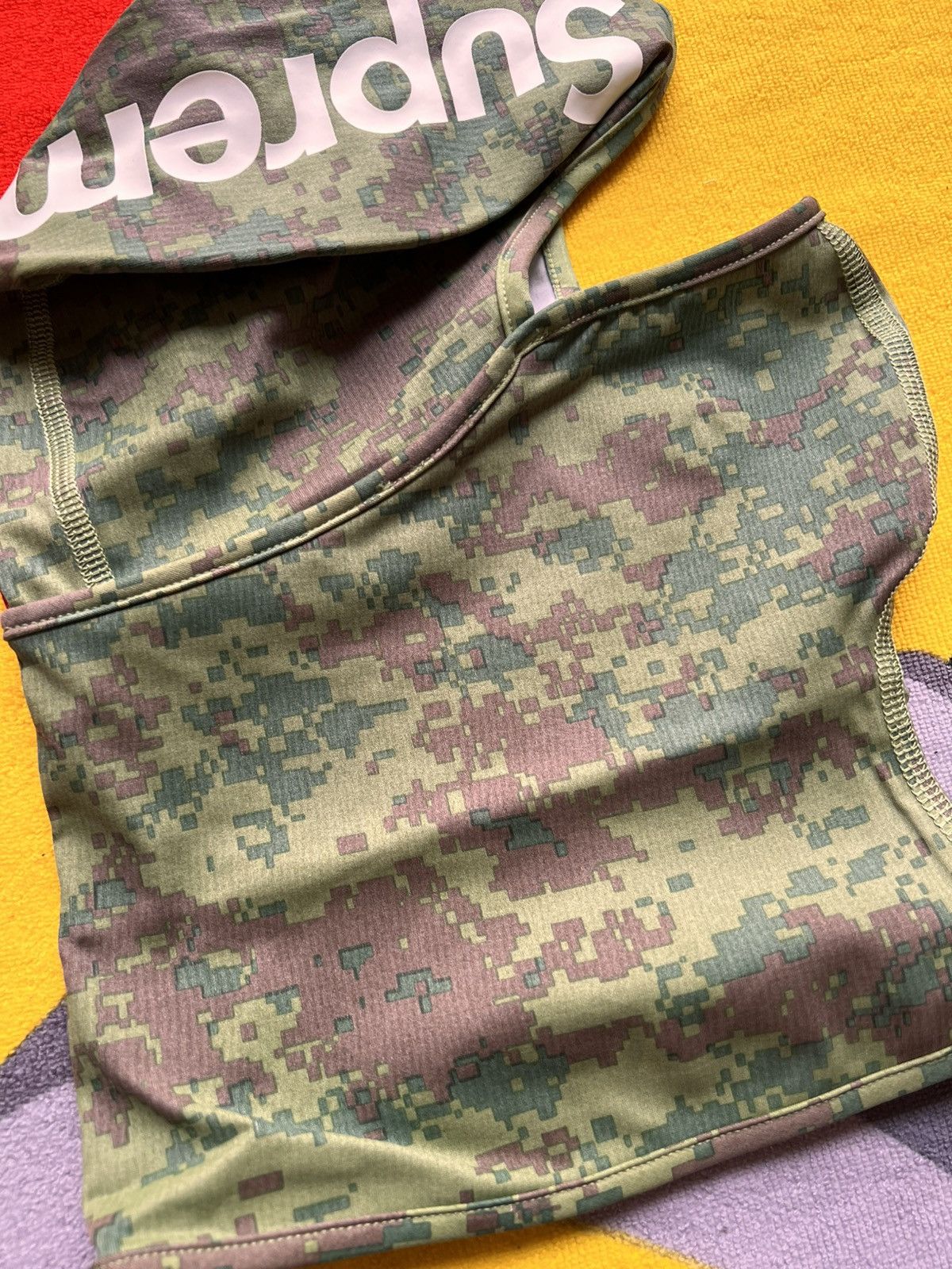Supreme Supreme Heat Reactive Digi Camo Balaclava FW25 color change Size ONE SIZE - 12 Thumbnail