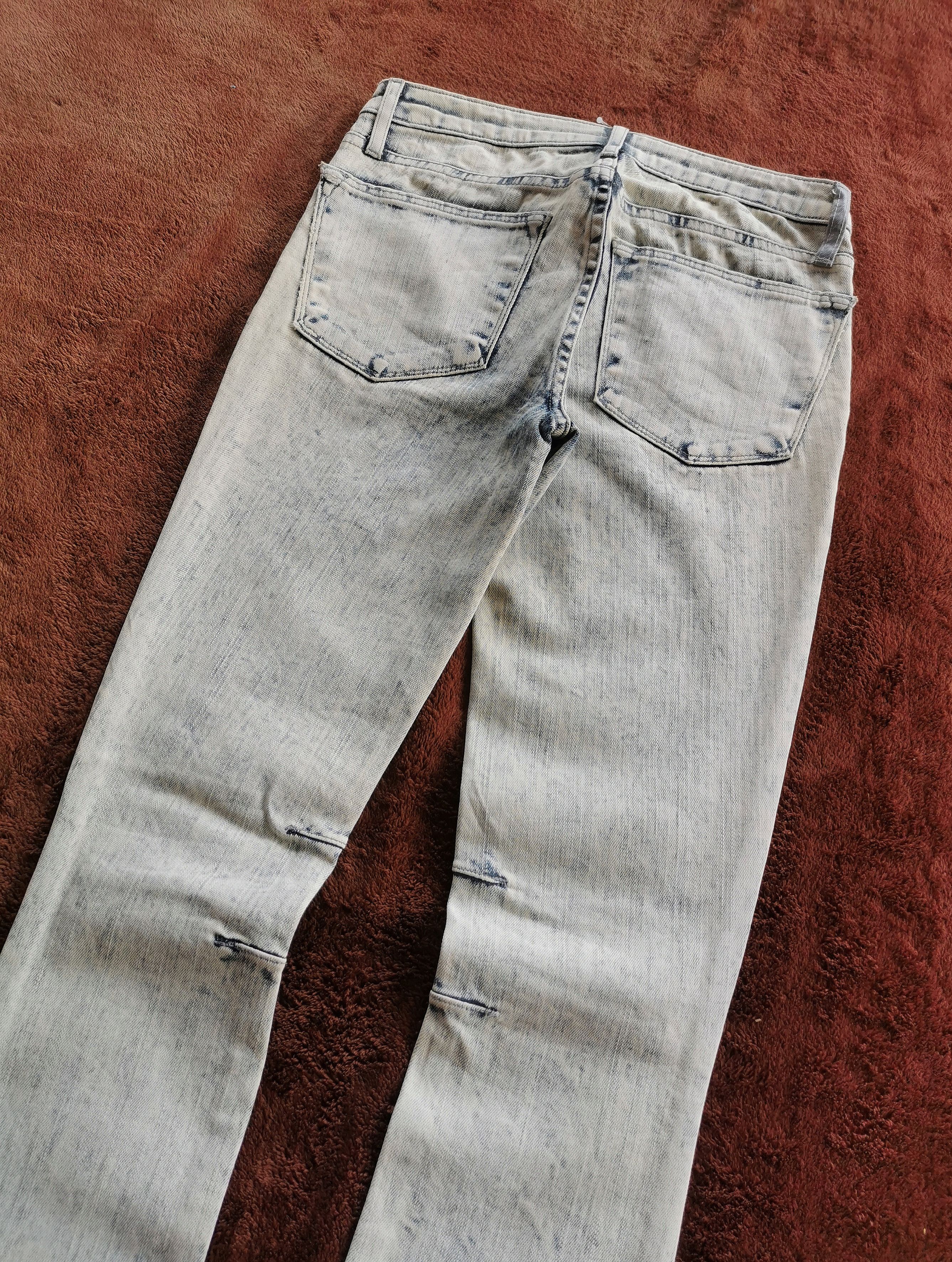 Helmut Lang Helmut Lang Sky Wash Crop Skinny Jeans Ankle Zip Made In Usa Size 26" / US 2 / IT 38 - 12 Thumbnail