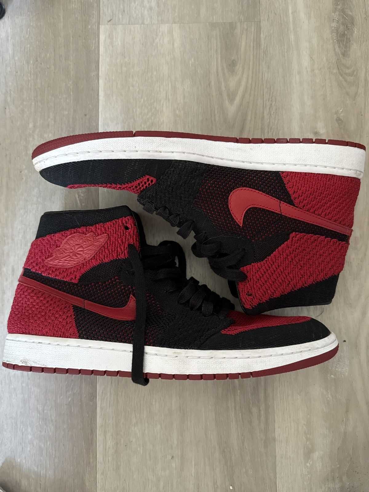 Nike Jordan 1 Retro High Flyknit Bred Size US 11.5 / EU 44-45 - 1 Thumbnail