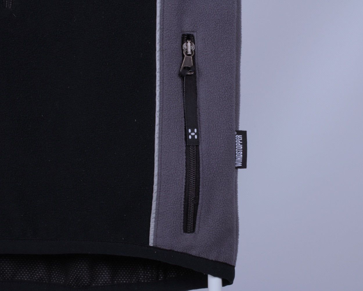 Haglofs × Vintage HAGLOFS Vintage WindStopper Reflective Fleece Vest Jacket Size US S / EU 44-46 / 1 - 7 Thumbnail