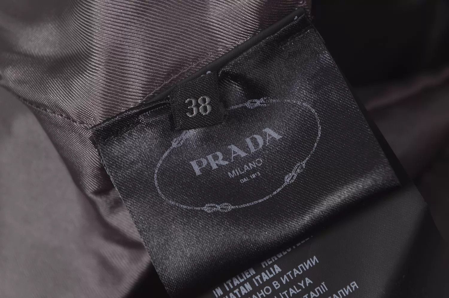 Prada Prada Women's Apparel Size XS / US 0-2 / IT 36-38 - 3 Thumbnail