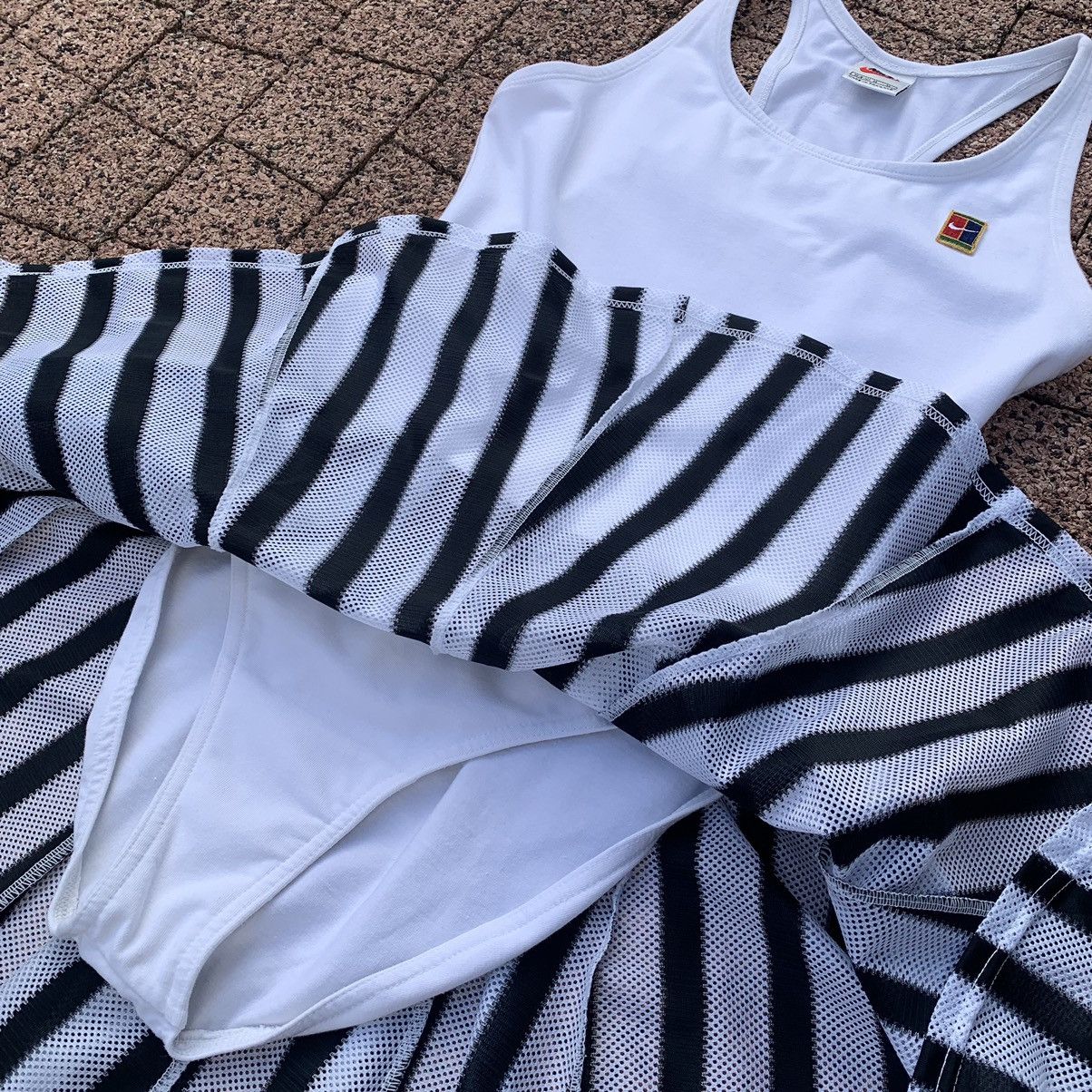 Nike × Vintage vintage nike dress Size M / US 6-8 / IT 42-44 - 3 Thumbnail