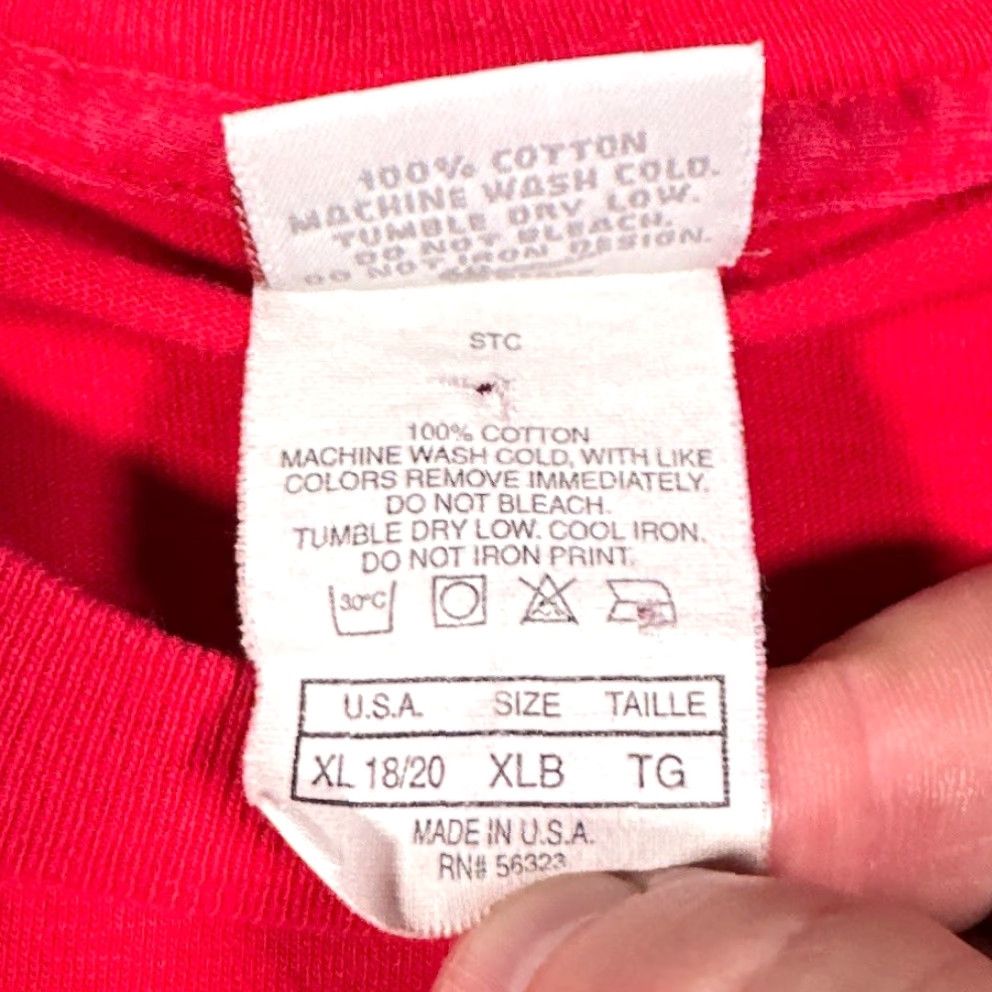 Nike VINTAGE Nike Air T-Shirt Mens Medium Red 90s Graphic Swoosh Made in USA Retro Size US M / EU 48-50 / 2 - 3 Thumbnail