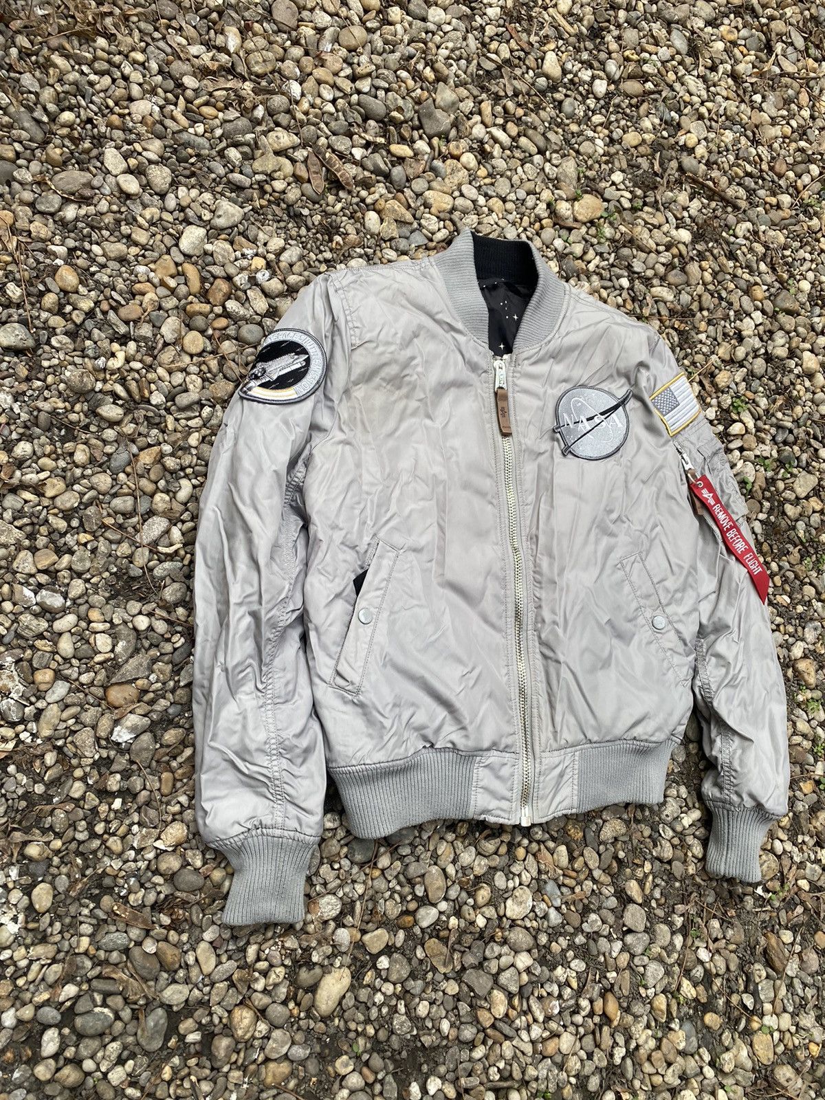Alpha Industries Alpha Industries Reversibel Star Sky Embroidered Logo Bomber Size US M / EU 48-50 / 2 - 7 Thumbnail