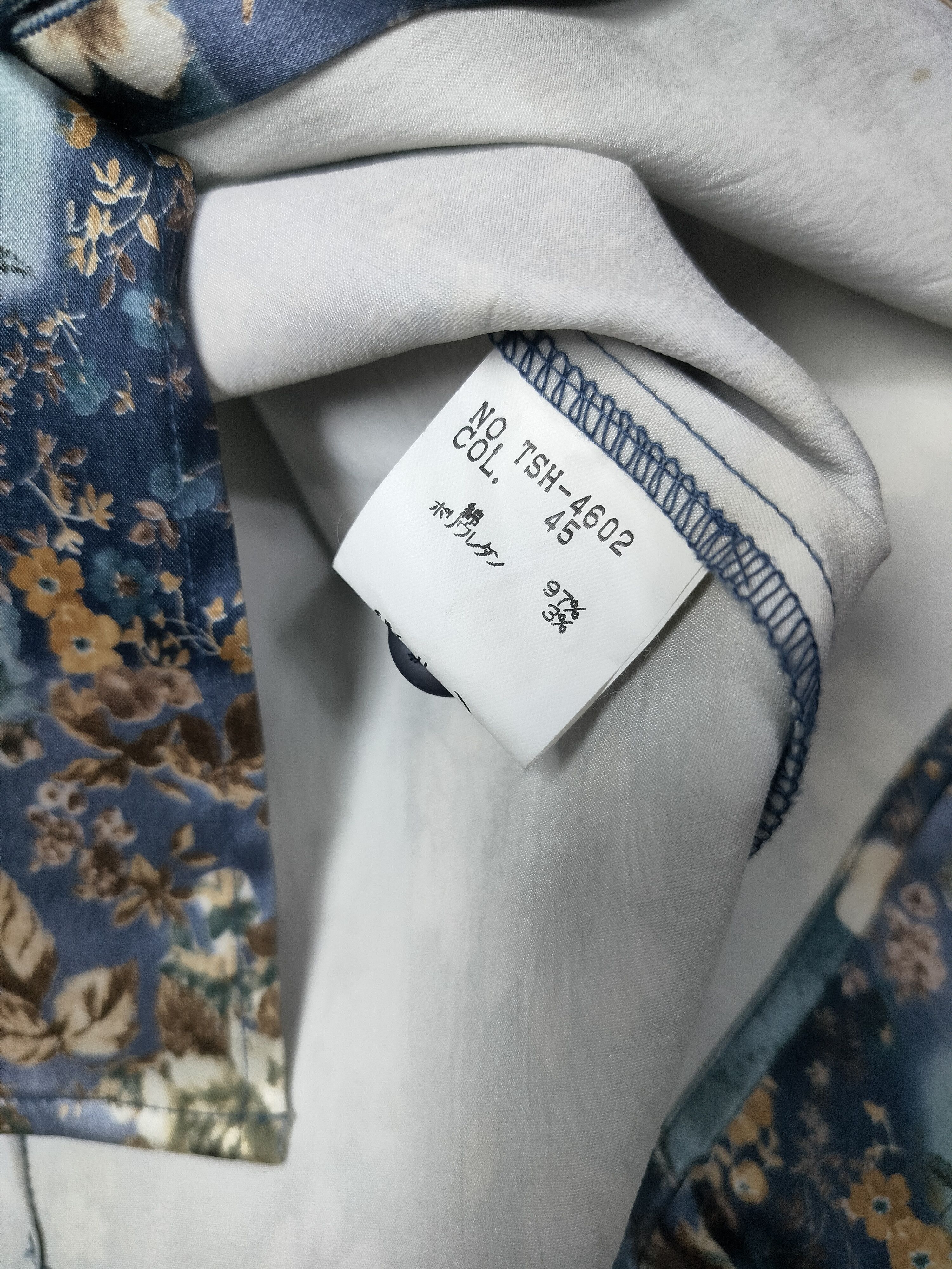 Tornado Mart Tornado Mart Floral Button Ups Size US M / EU 48-50 / 2 - 5 Thumbnail